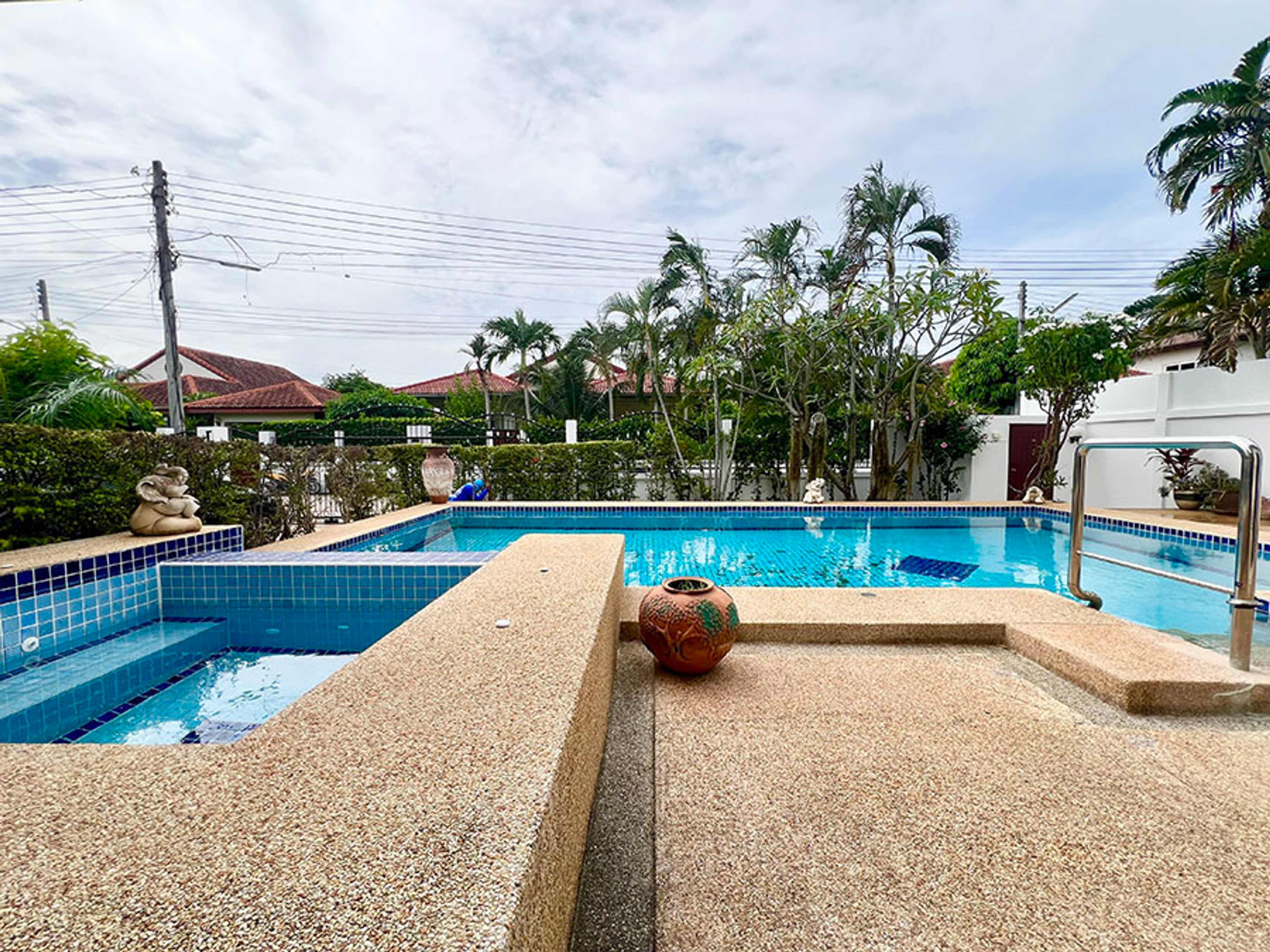3 Bedroom 2 Bathroom Pool Villa in Orchid Home Soi 102 thumbnail 2