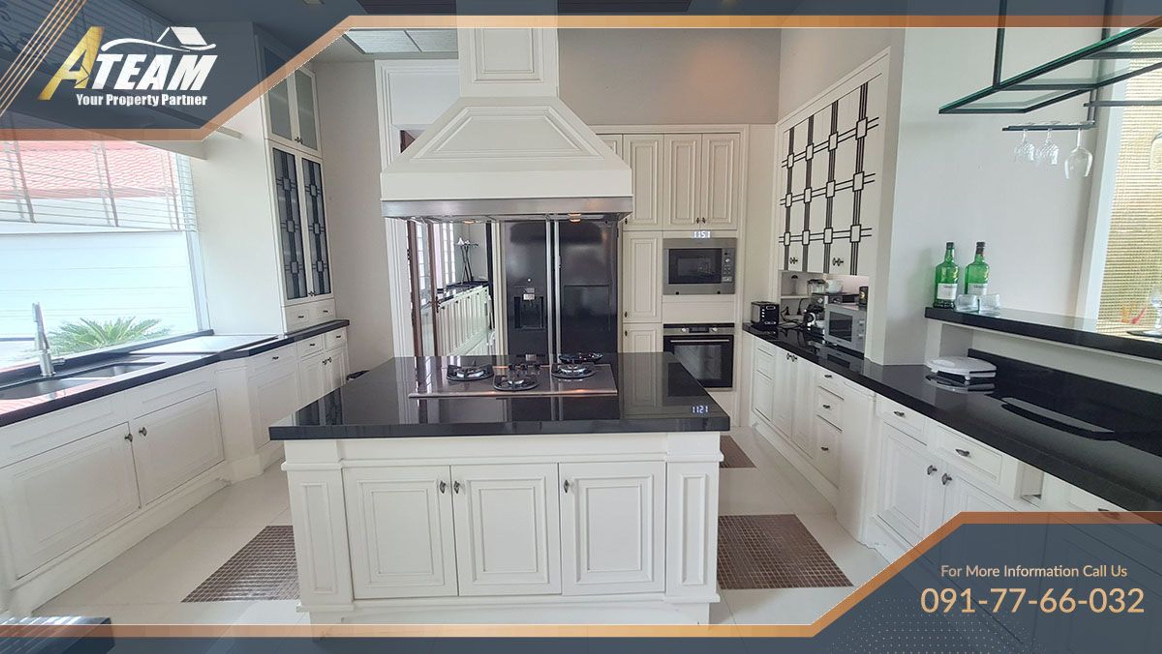 Luxury Mansion with Stunning View on Springfield Golf and Lake thumbnail 57