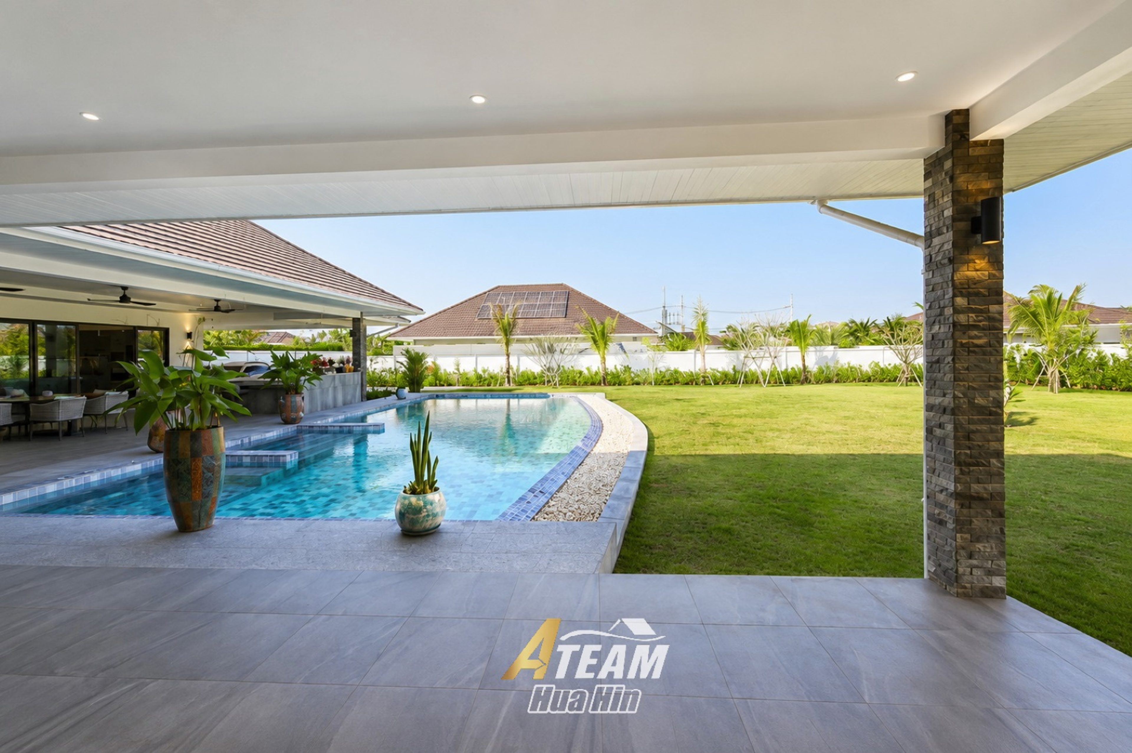 Prestigious Parkside Living on Millionaires Avenue thumbnail 44