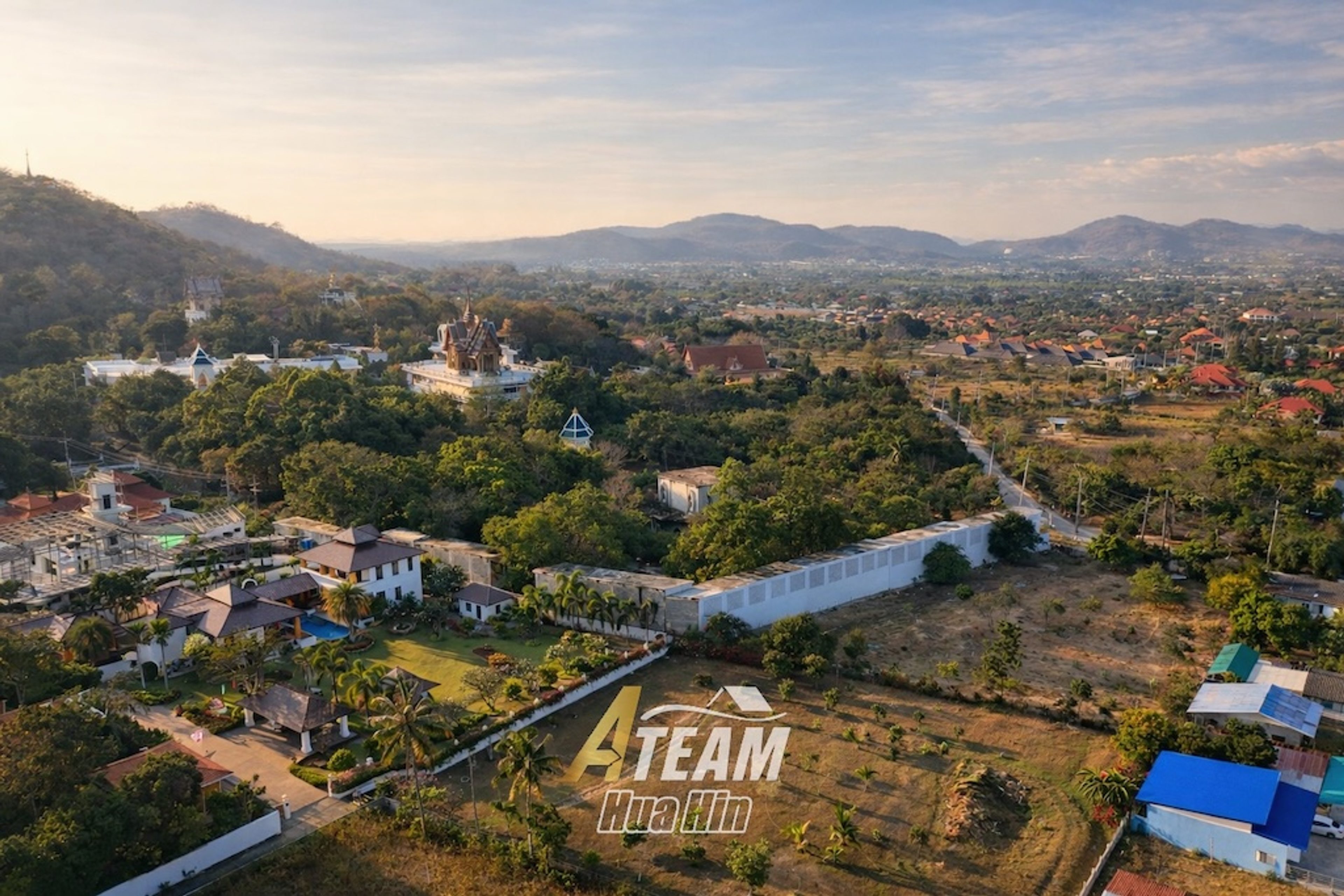 Luxury 6-Bedrooms Spacious 3,200 sqm Estate 5 min from city center —  thumbnail 35