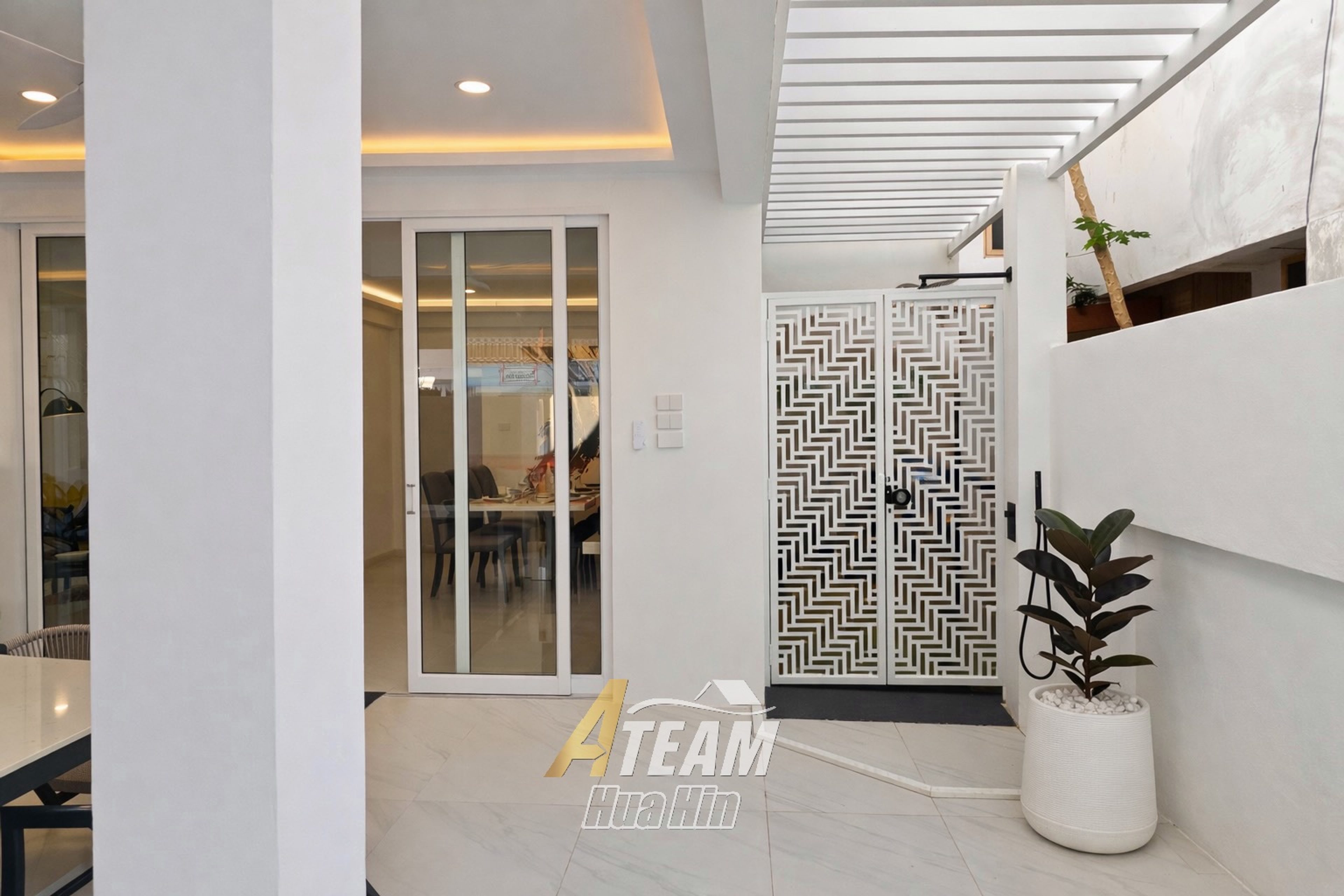 Very Rare Modern Property in the Heart of Hua Hin thumbnail 18