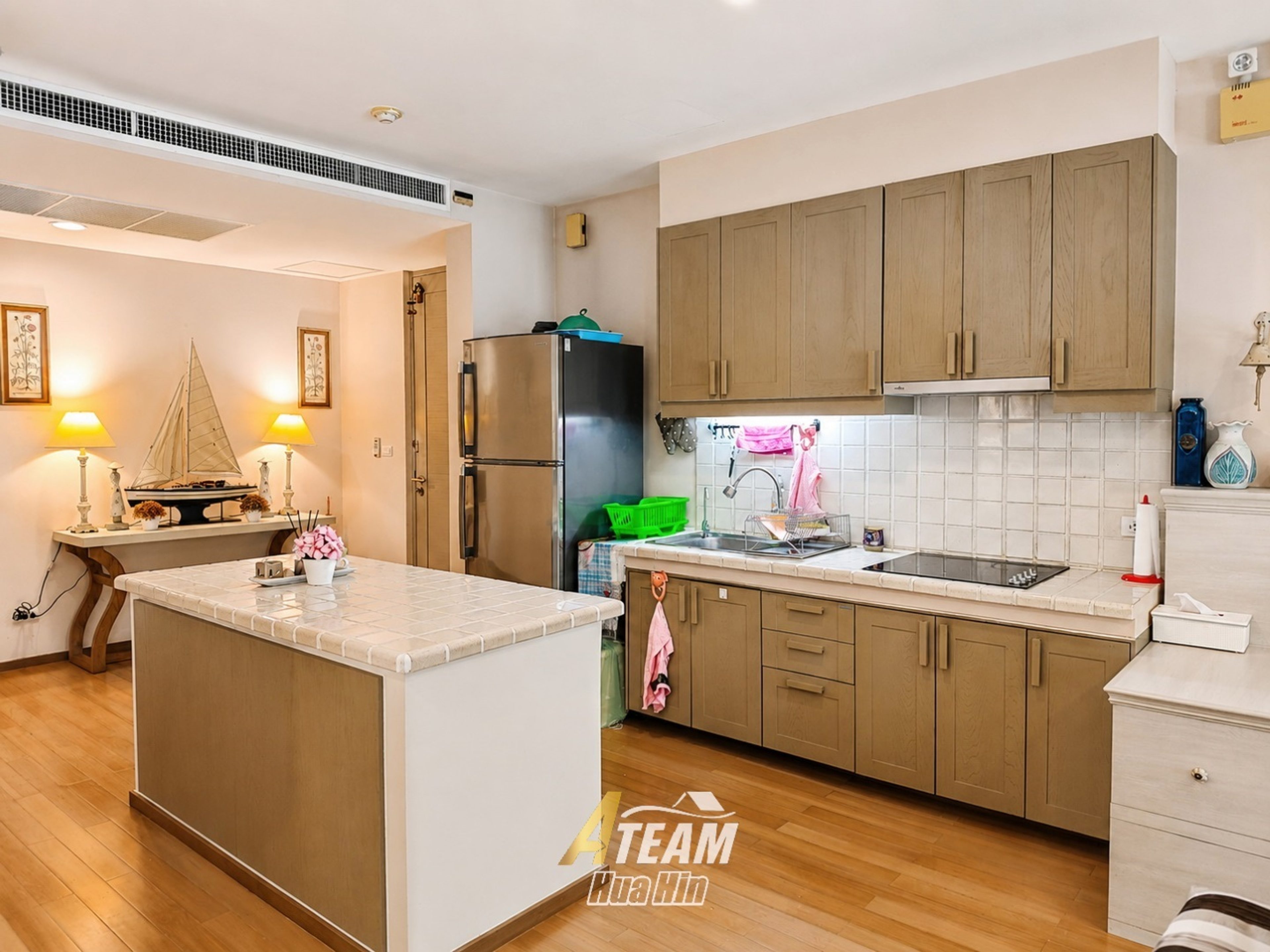 Beachfront Living – Spacious 3-Bedroom Pool Access Condo at Baan Nub Kluen thumbnail 6