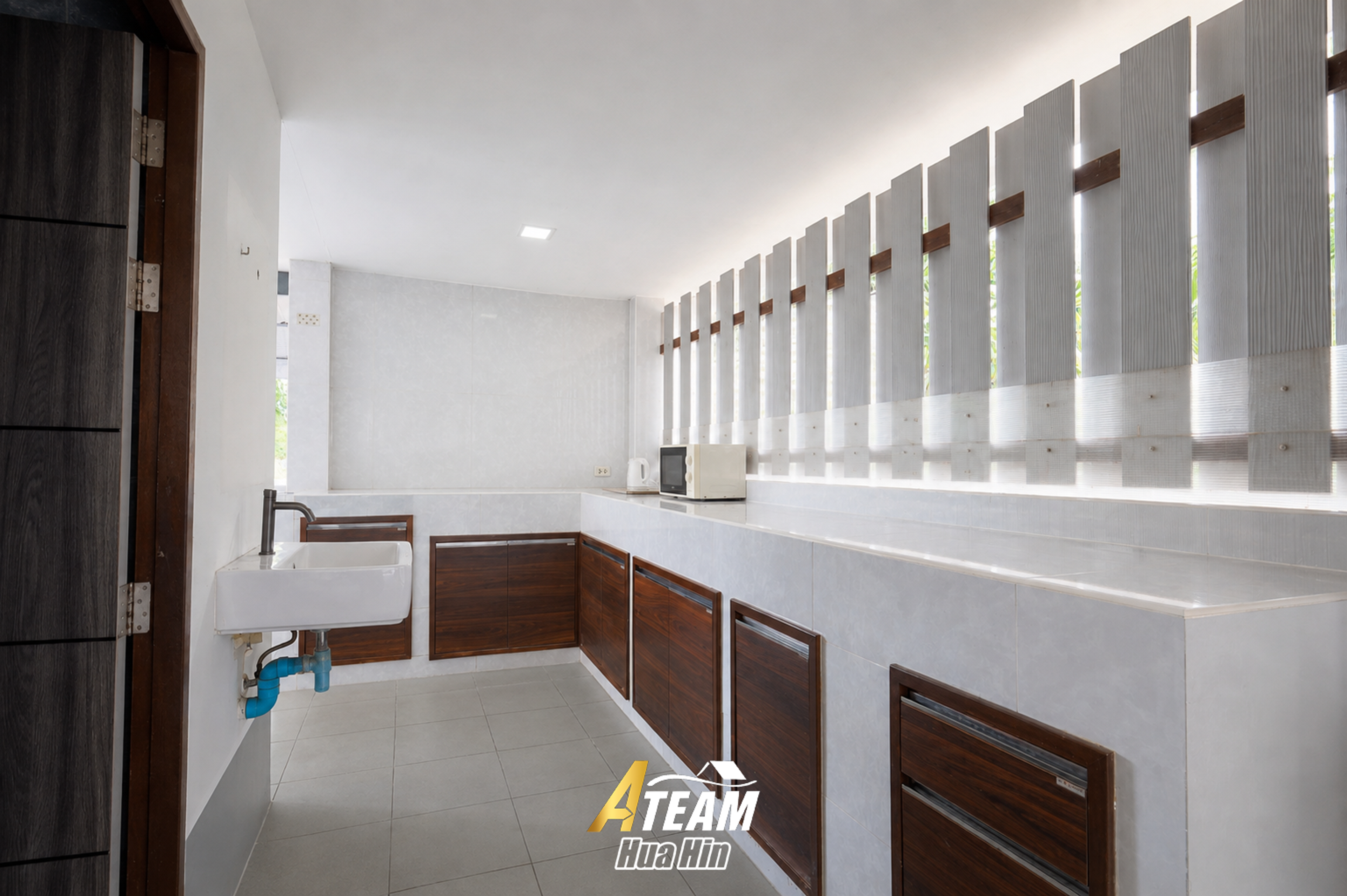 For sale House 3-Bedroom in Black Mountain. thumbnail 21