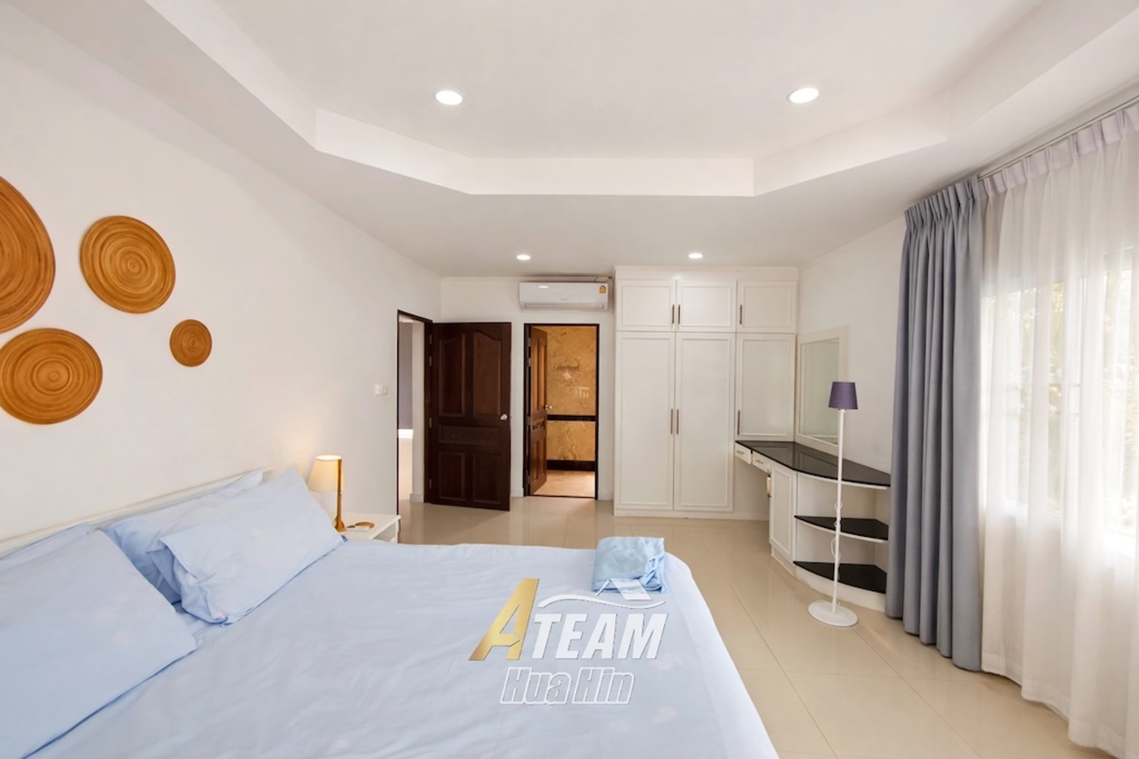 Spacious 2-Storey Pool Villa with Tropical Mountain Views – Soi 88 thumbnail 15