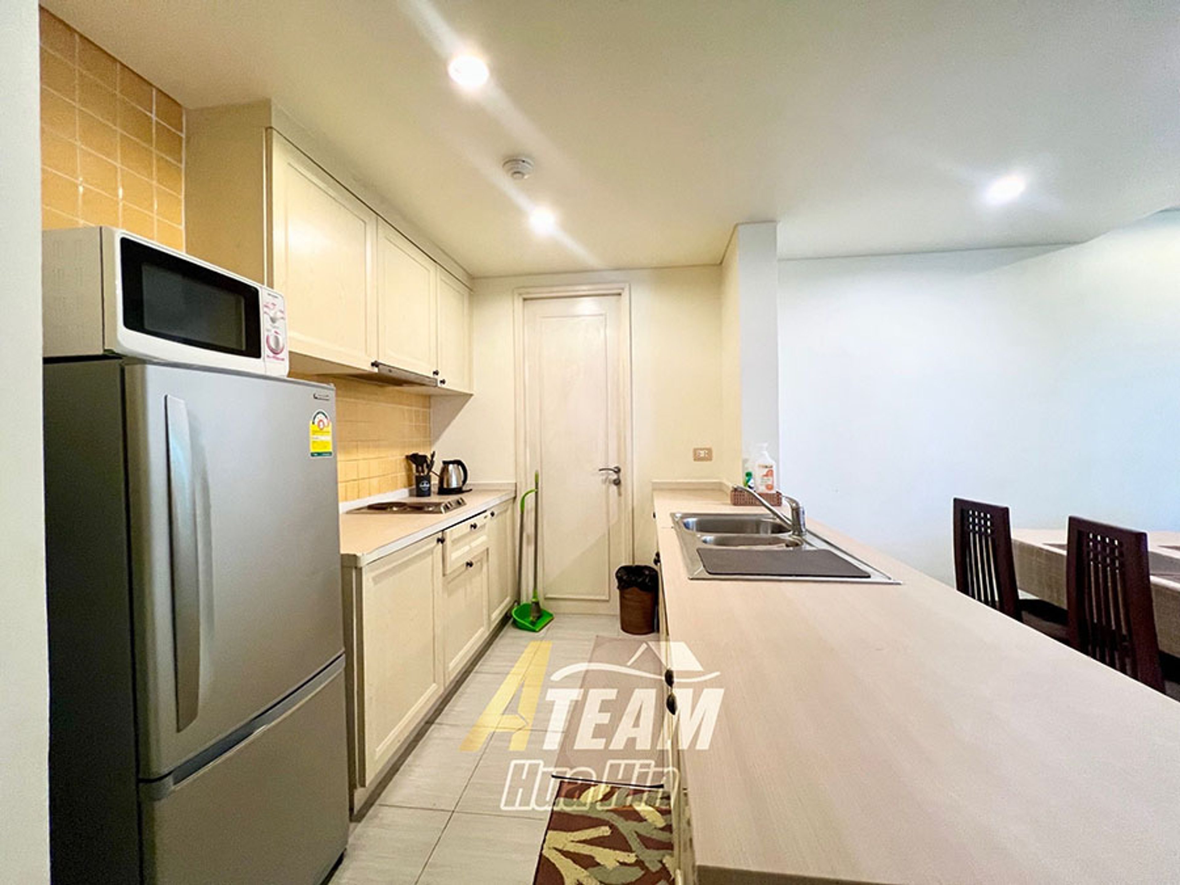 Cosy 2-Bedroom Condo for Rent at Mykonos Hua Hin – Prime Central Locat thumbnail 8