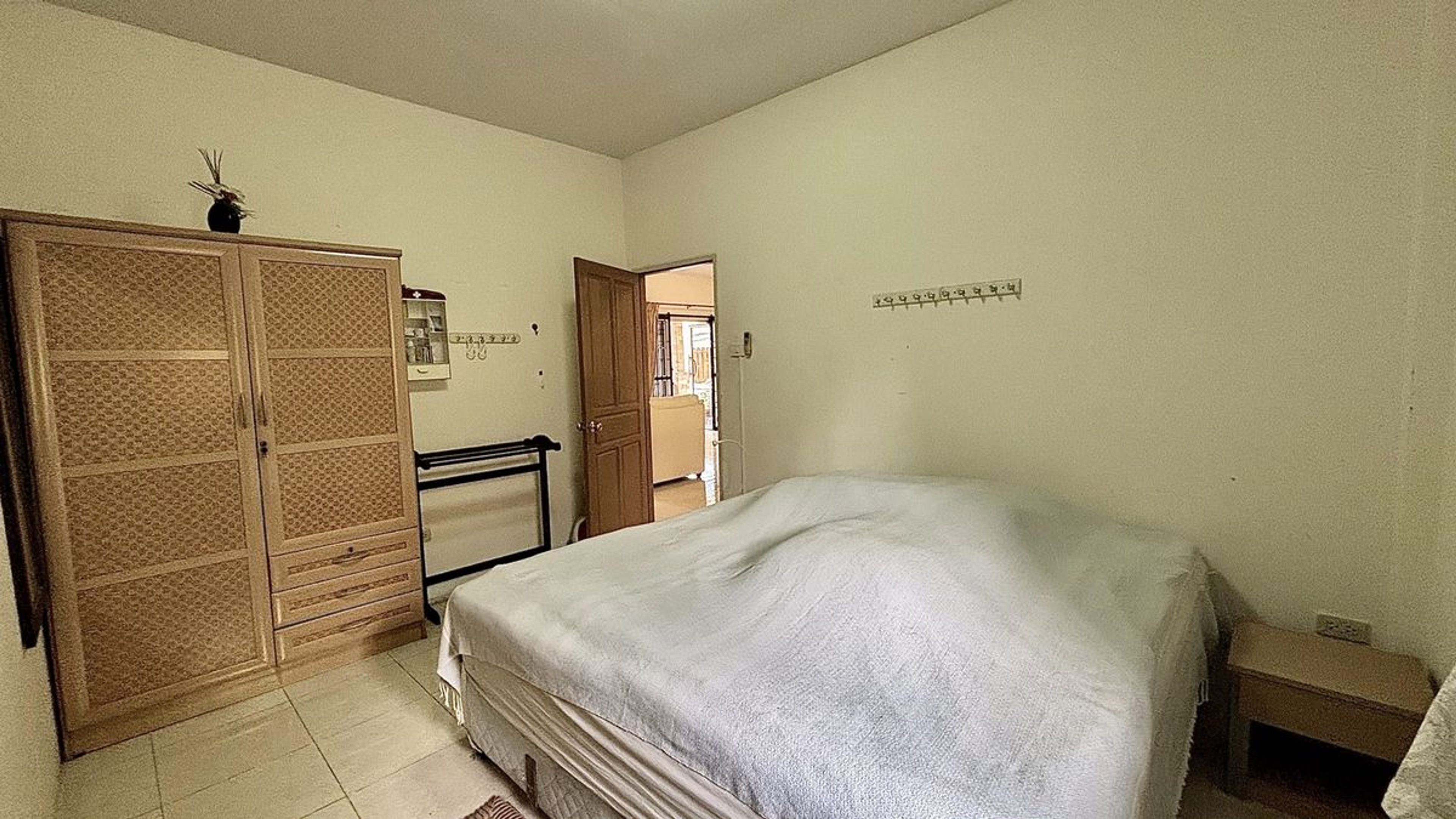 Charming Home with Private Pool in Hin Lek Fai – Only 4 M THB thumbnail 38