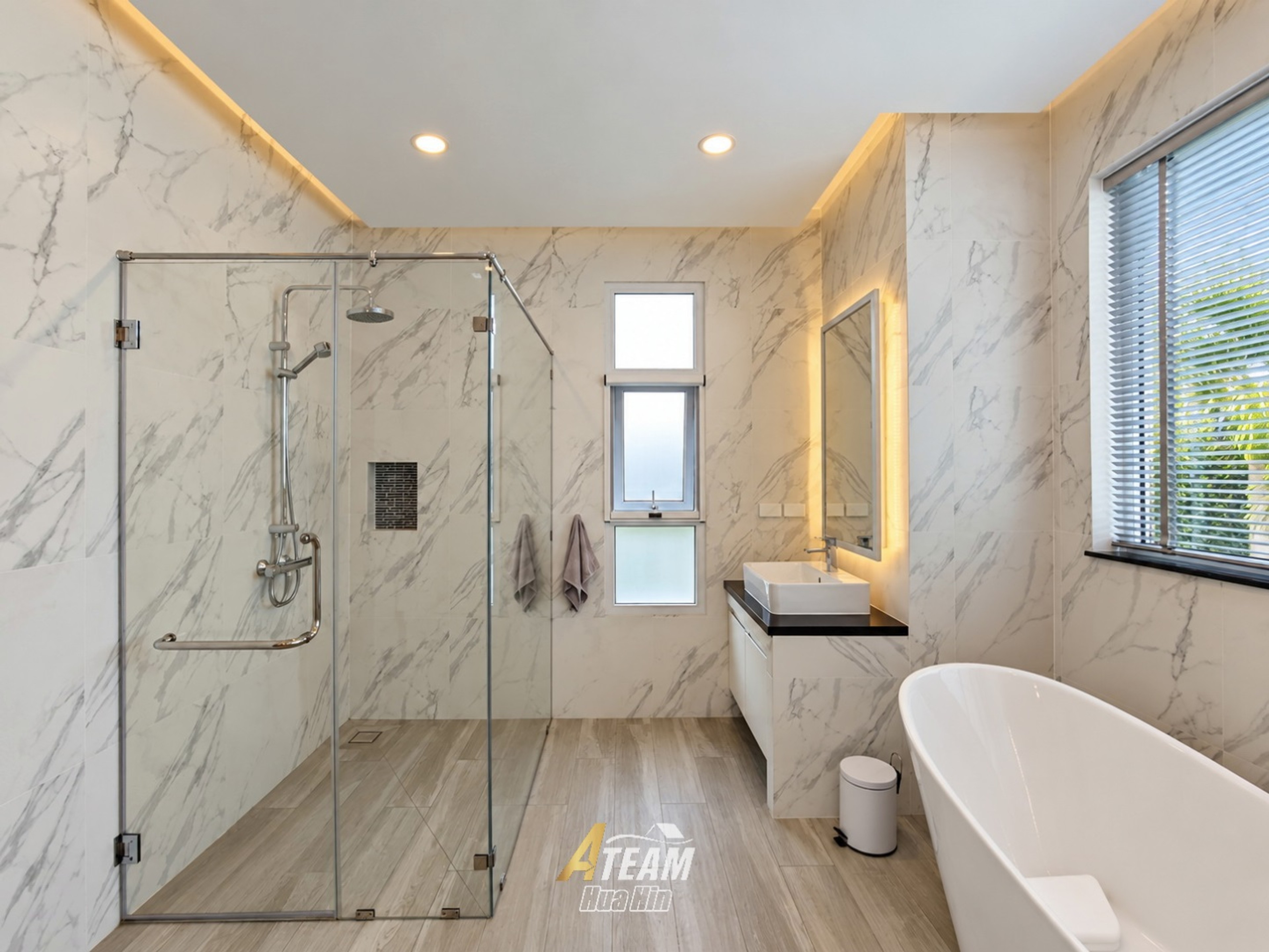 Like-New 3-Bedroom Pool Villa