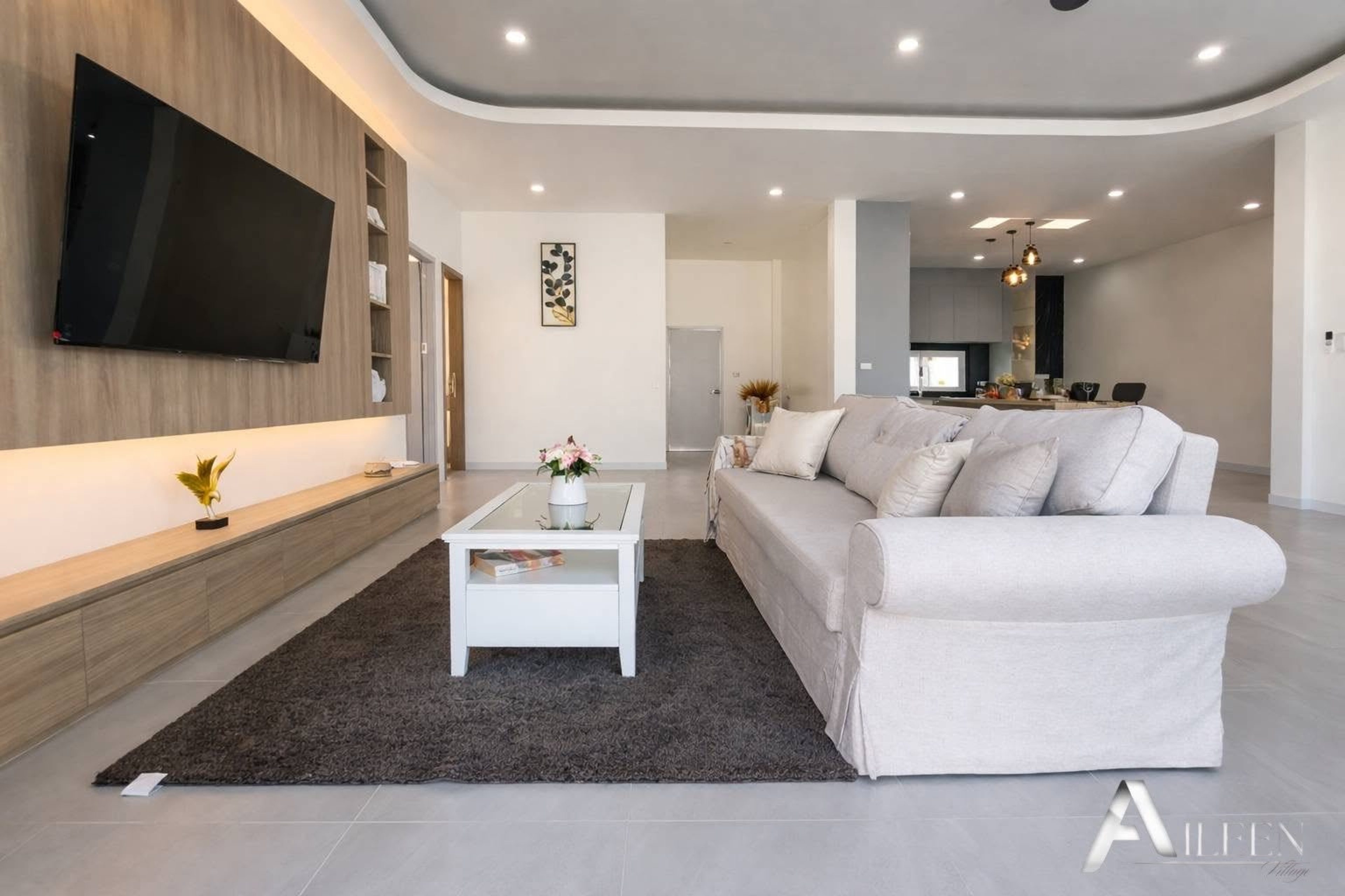 Beautyful 3 Bed 3 Bath Pool Villa in prime locataion Soi 88
