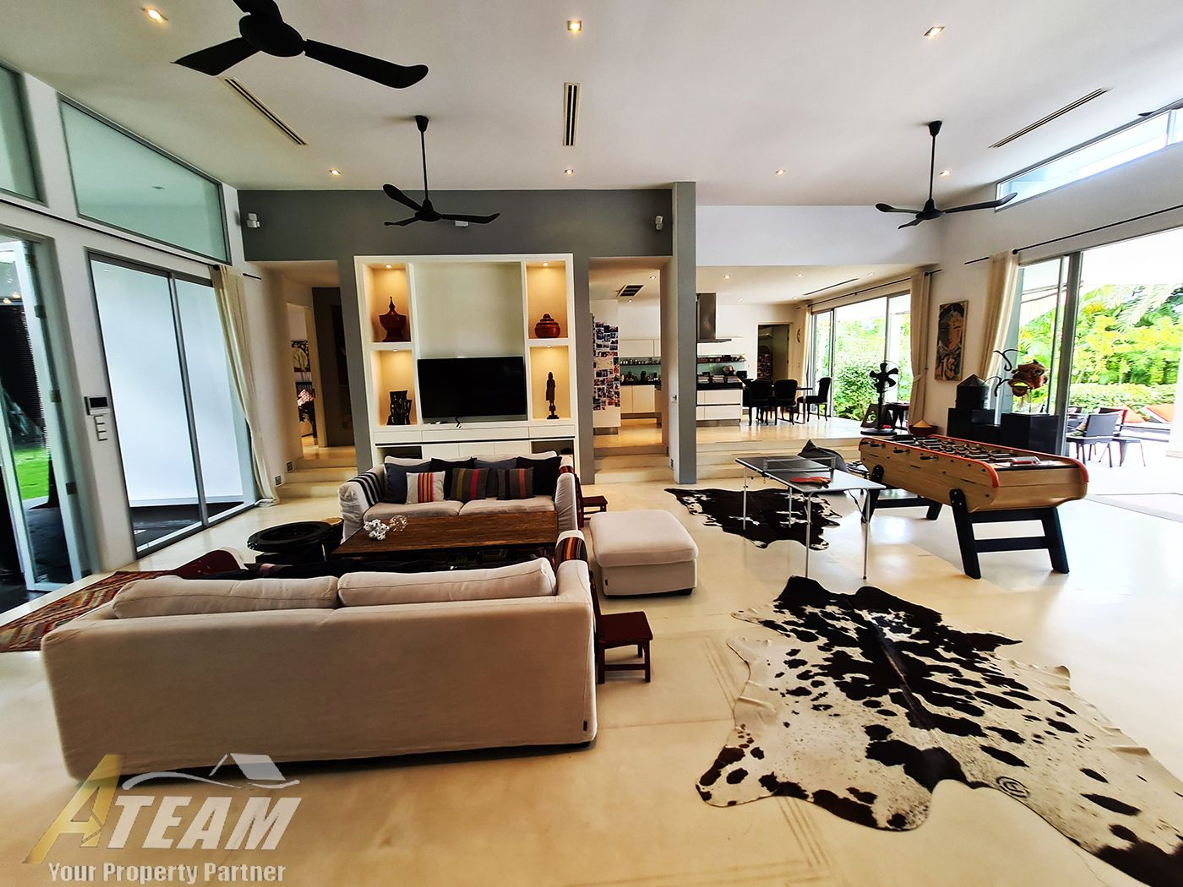 8 bedrooms most exclusive Luxury property in Hua Hin thumbnail 17
