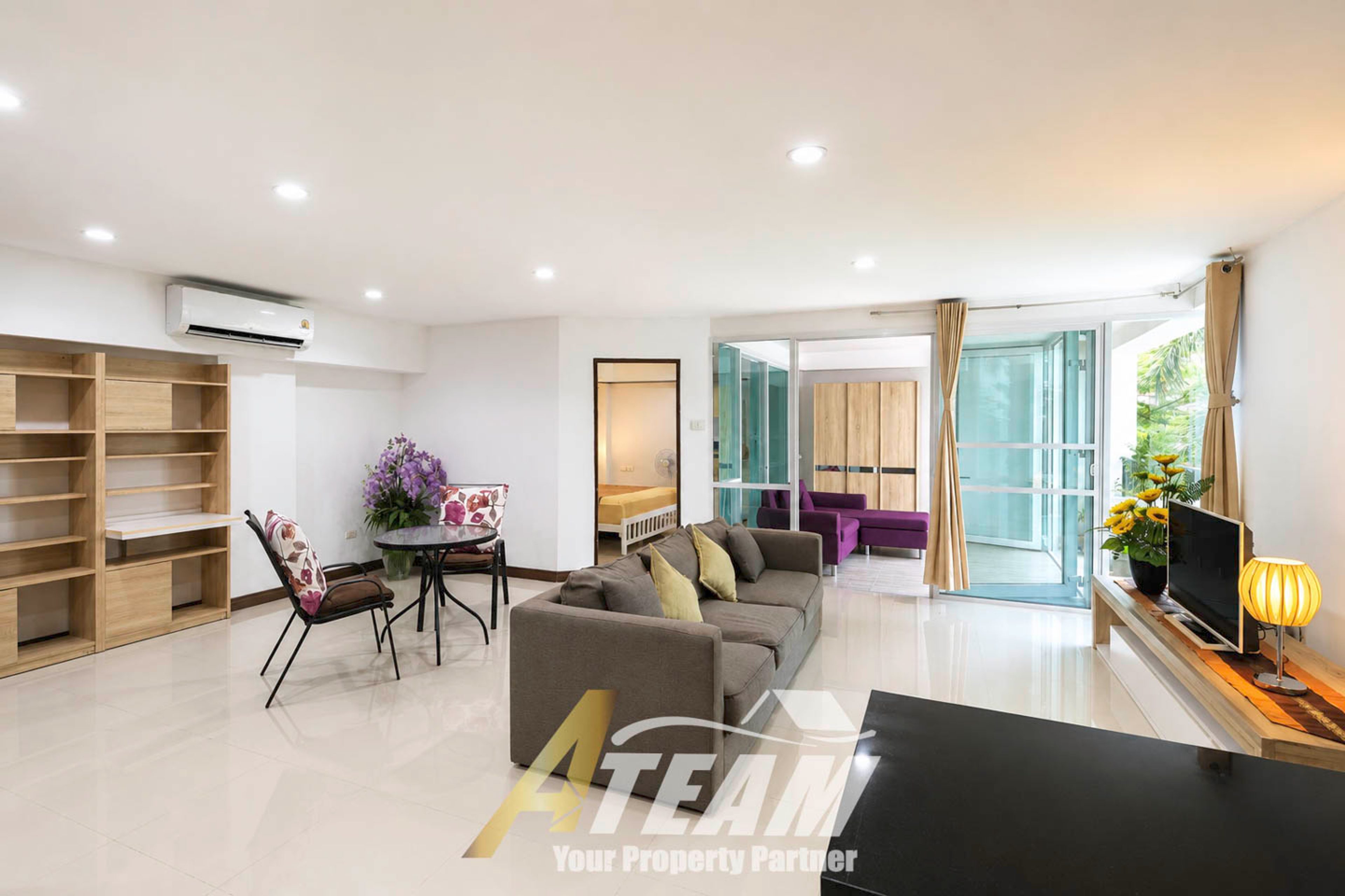 Spacious Corner 1-Bedroom Condo for Sale – The Pride Hua Hin thumbnail 4