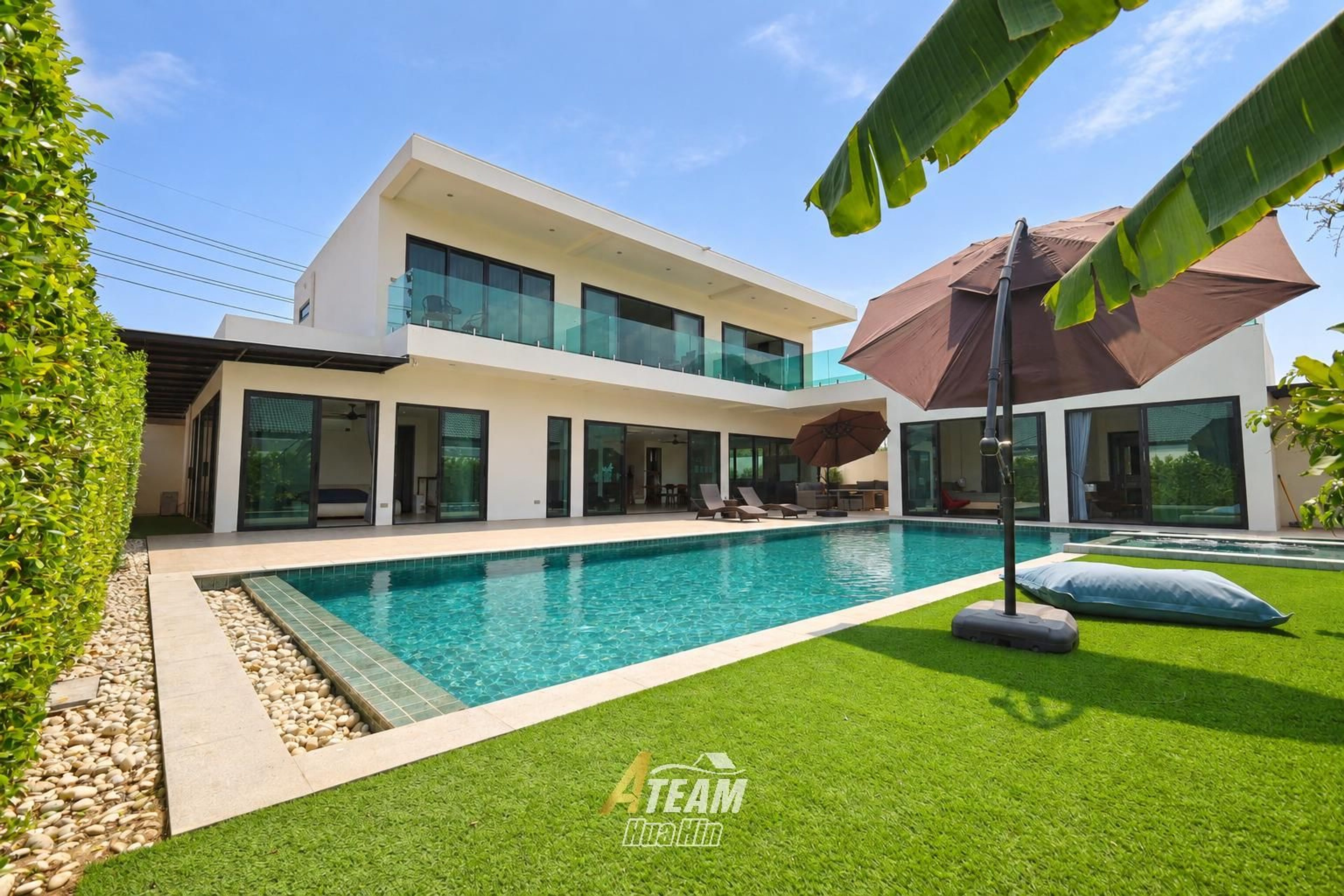 Smart, moderne og enorm – på Soi 116 i centrum af Hua Hin!, miniature 2