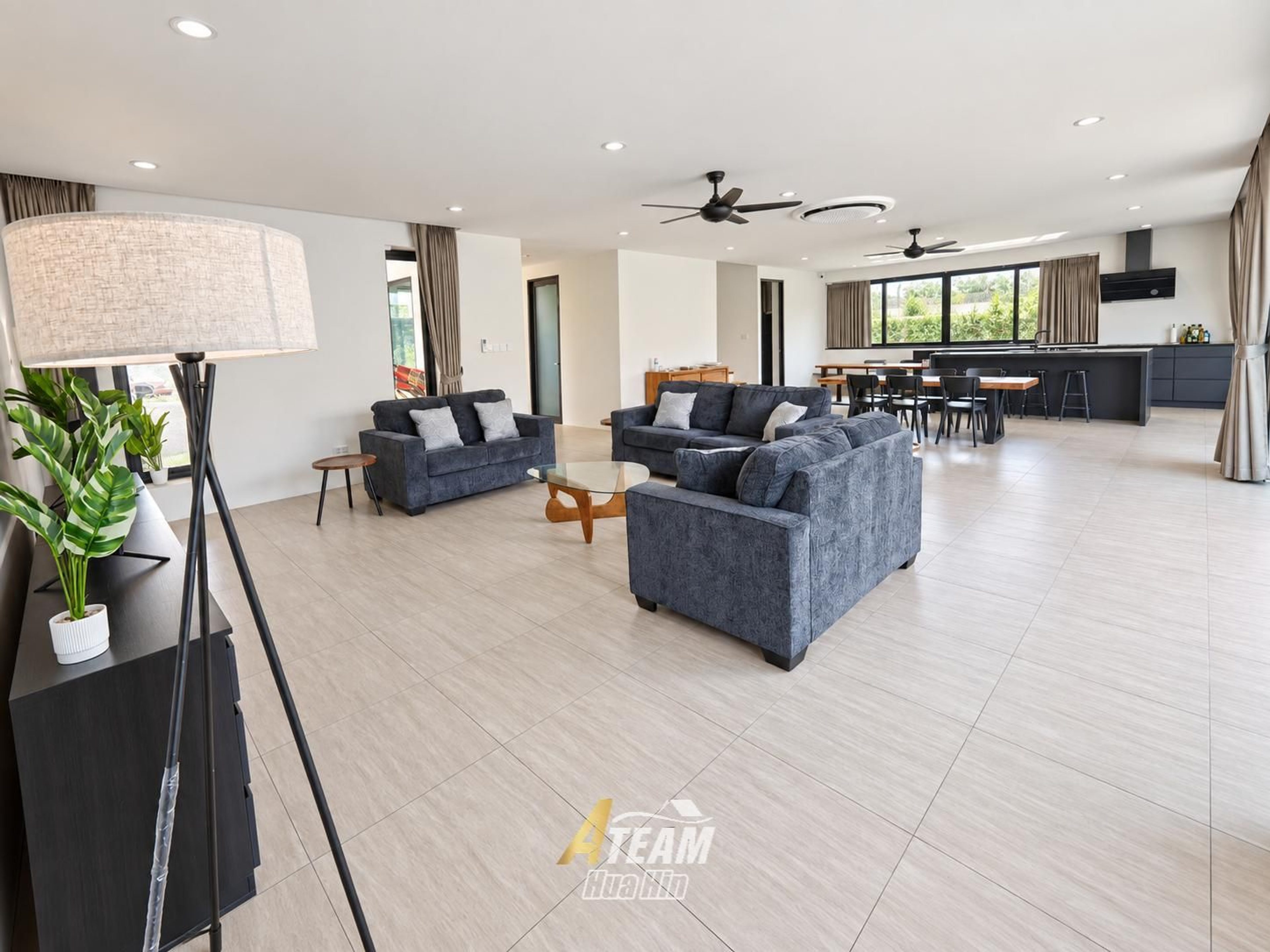 Smart, moderne og enorm – på Soi 116 i centrum af Hua Hin!, miniature 8