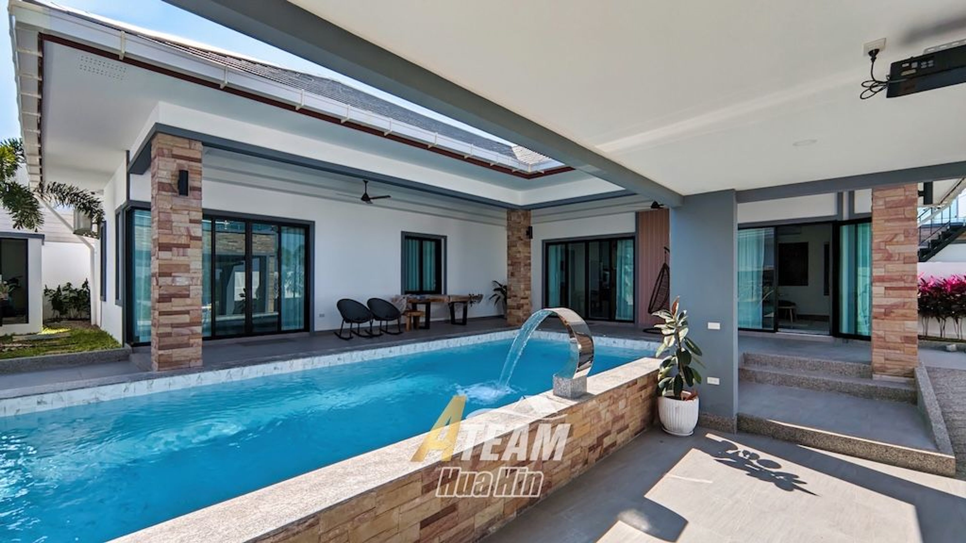 BONAIR – Private Luxury Retreat Pool Villas with Mountain View in Hua  thumbnail 2
