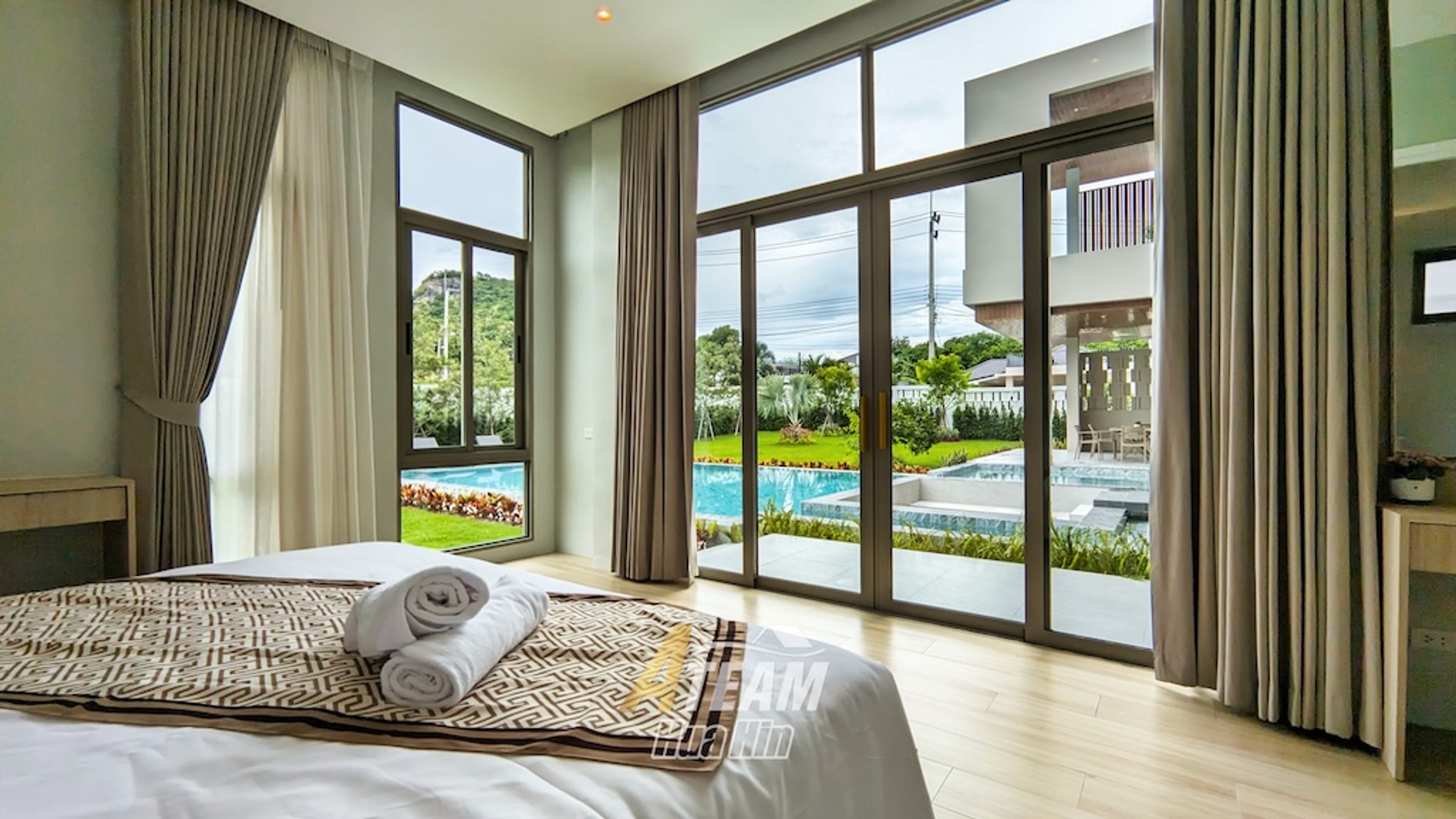 Luxury 4-Bedroom Pool Villa Surrounded by Mountains thumbnail 20