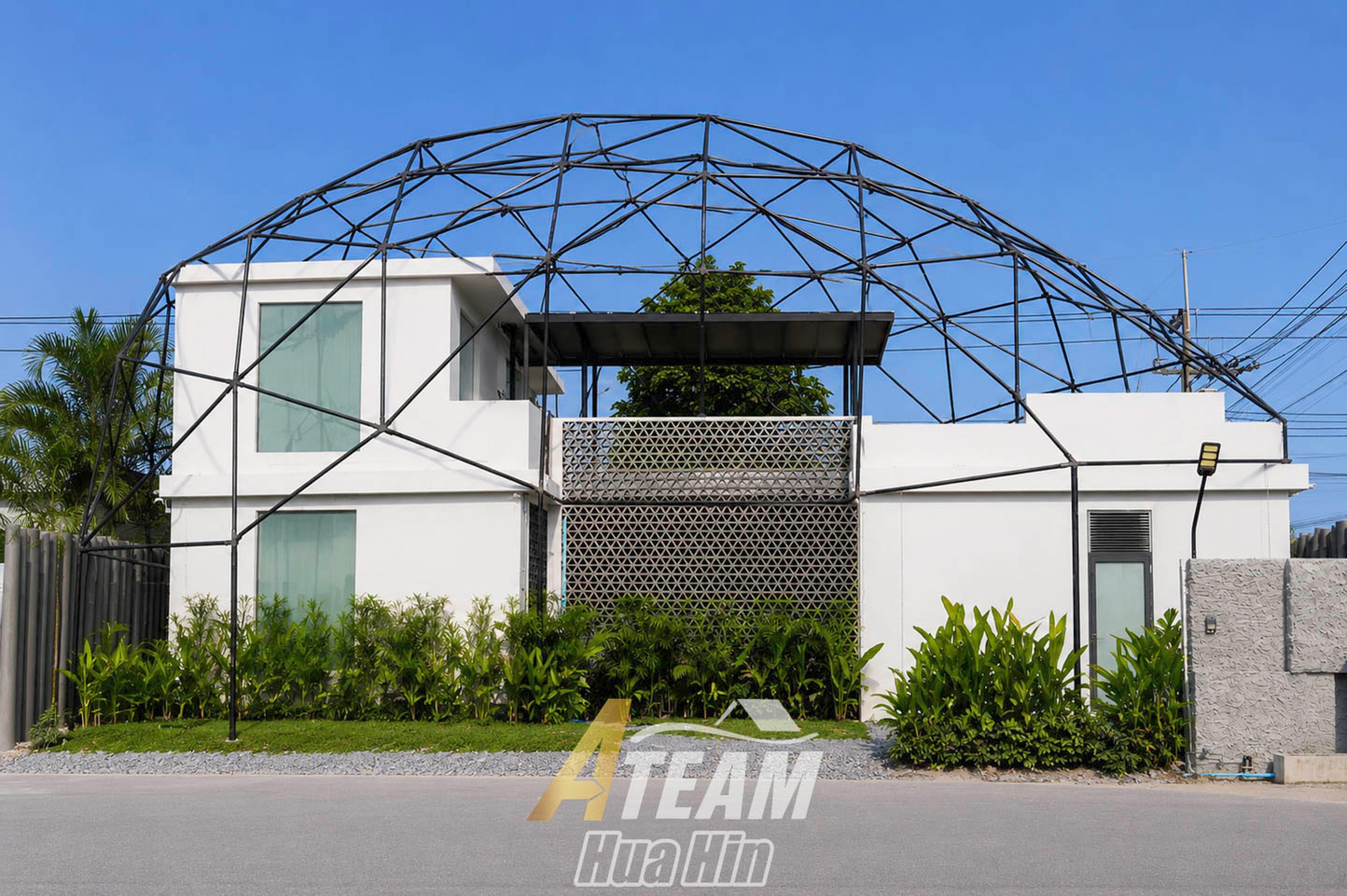 Exclusive 3-Bedroom Pool Villa with Sauna & Outdoor Bathtub – Hua Hin thumbnail 2