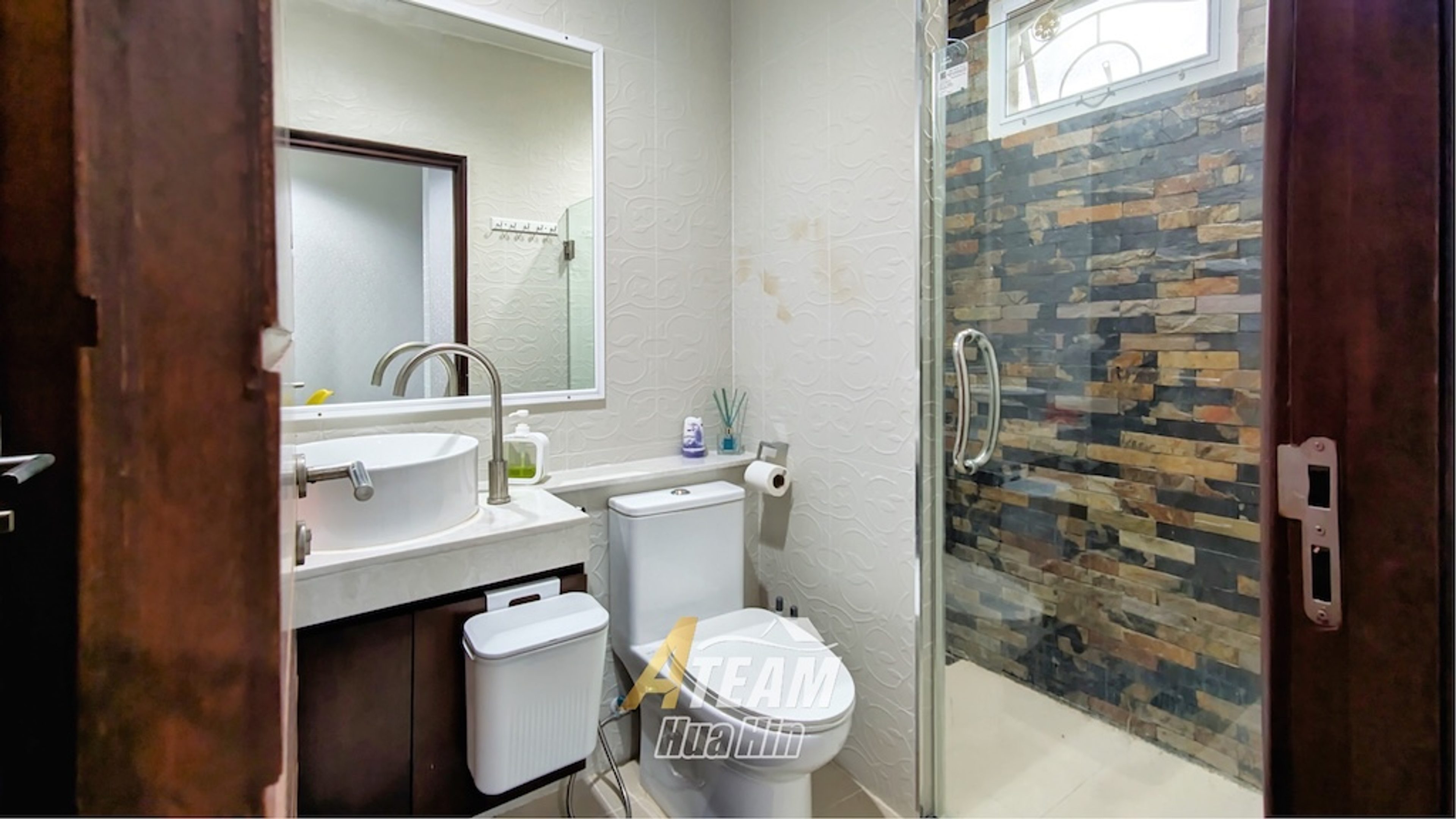 La Sierra Modern Villa – 5 Bedroom plus Finnish Sauna in Hua Hin Soi 1 thumbnail 15