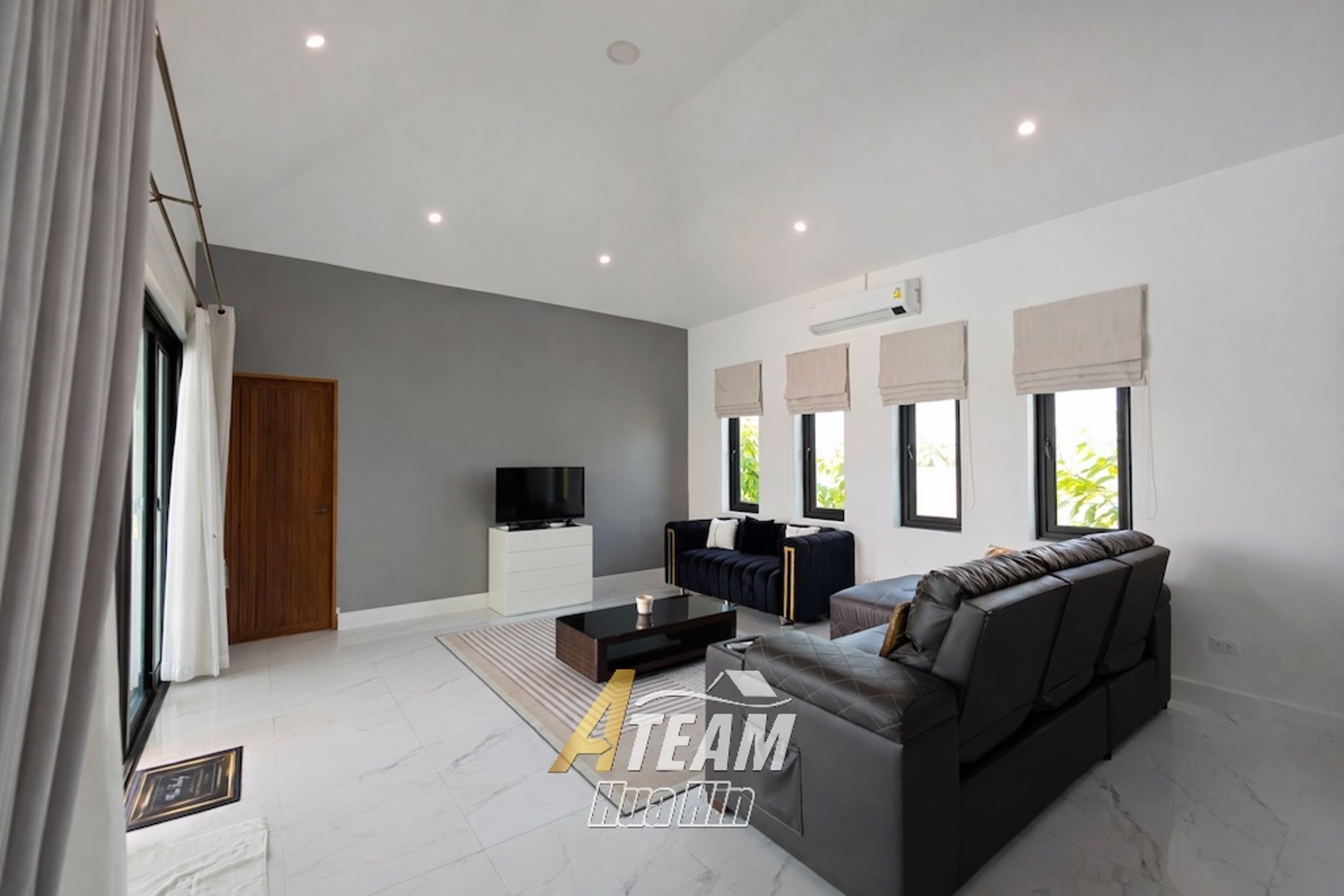Spacious Standalone Pool Villa on a Corner Plot with Mountain Views thumbnail 14