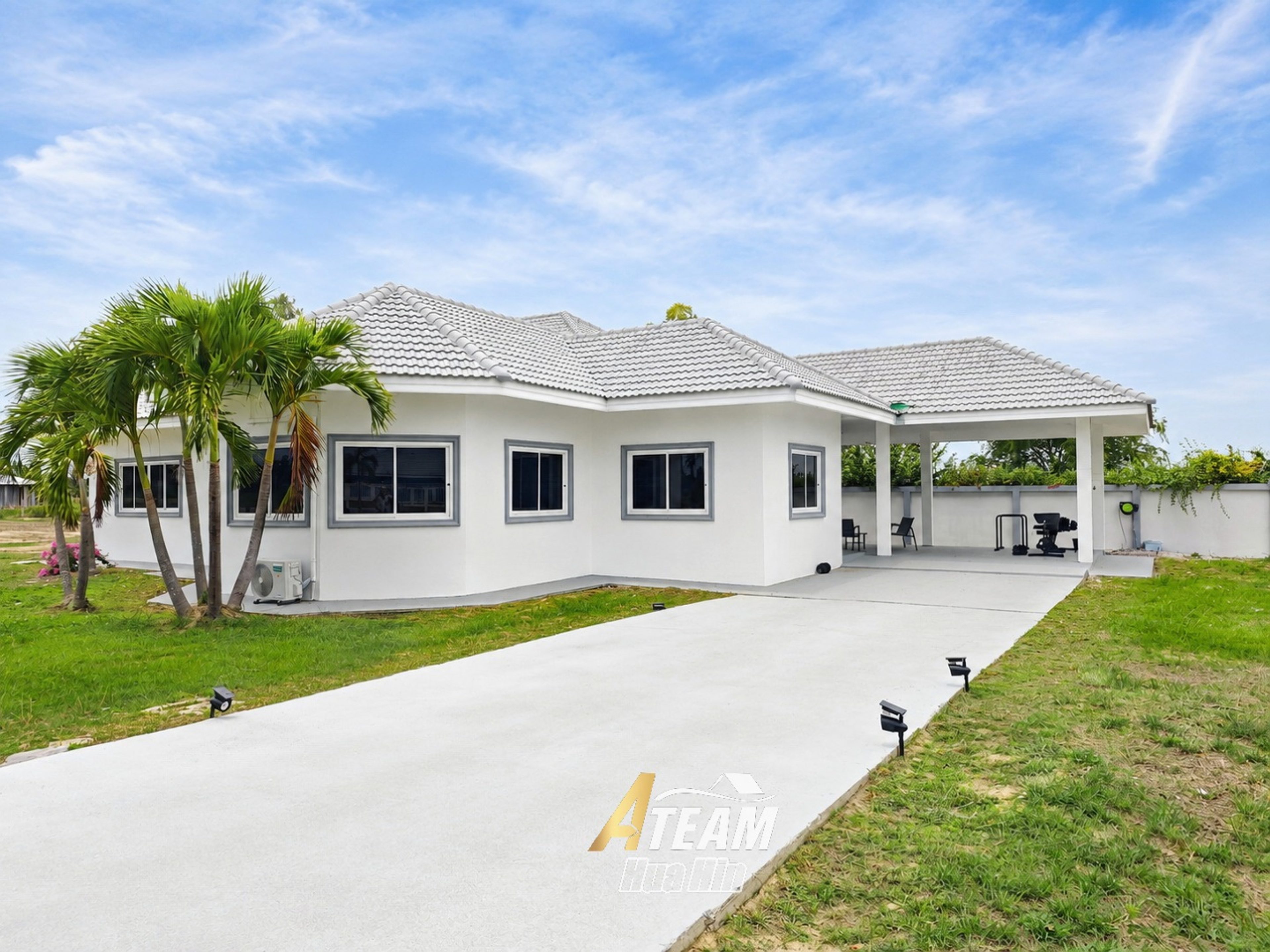 Standalone 4 bed Lakefront House in Wang Pong  thumbnail 2