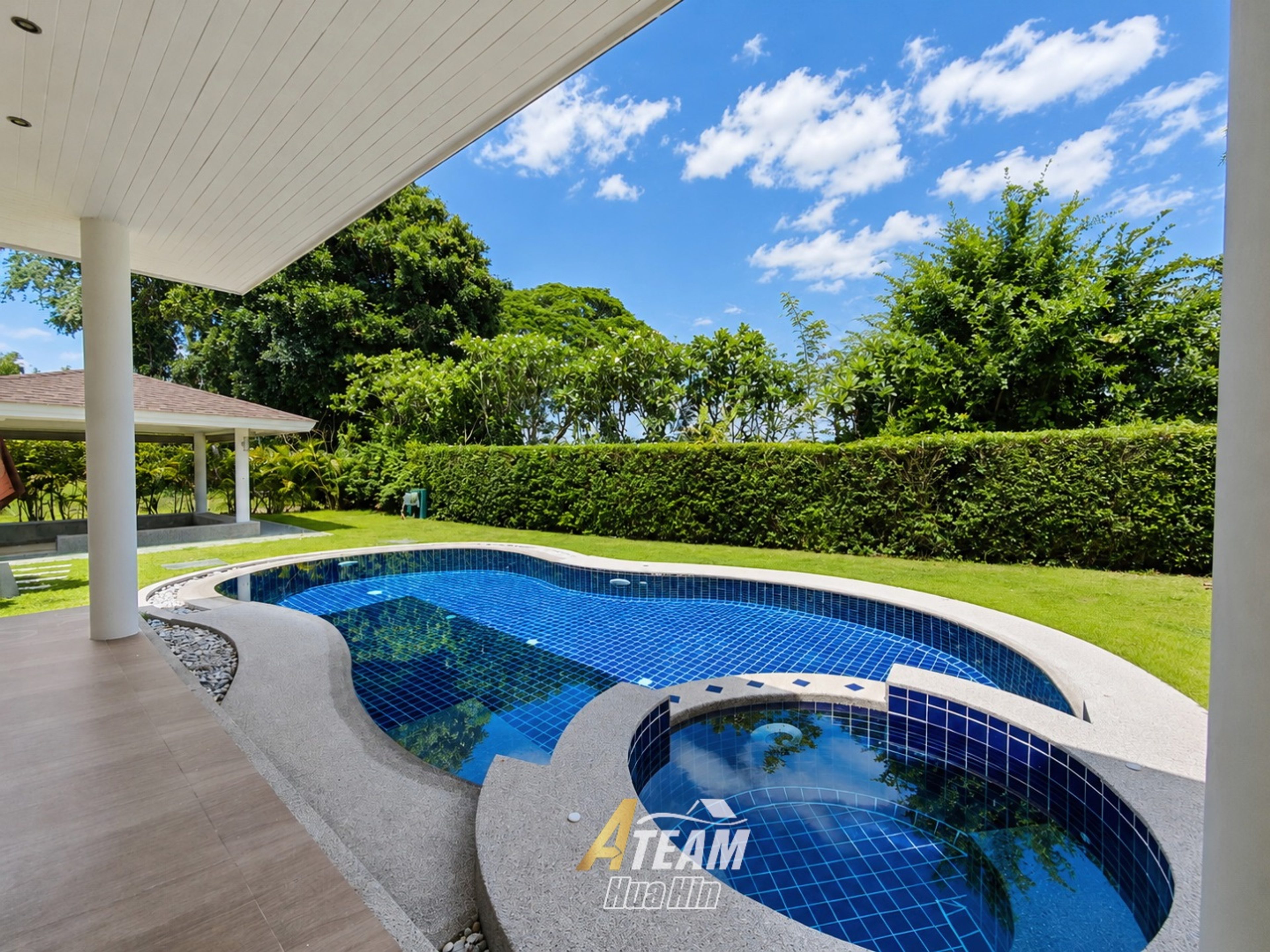 Spacious Private Pool Villa Near Black Mountain – Excellent Value in Hua Hin thumbnail 8