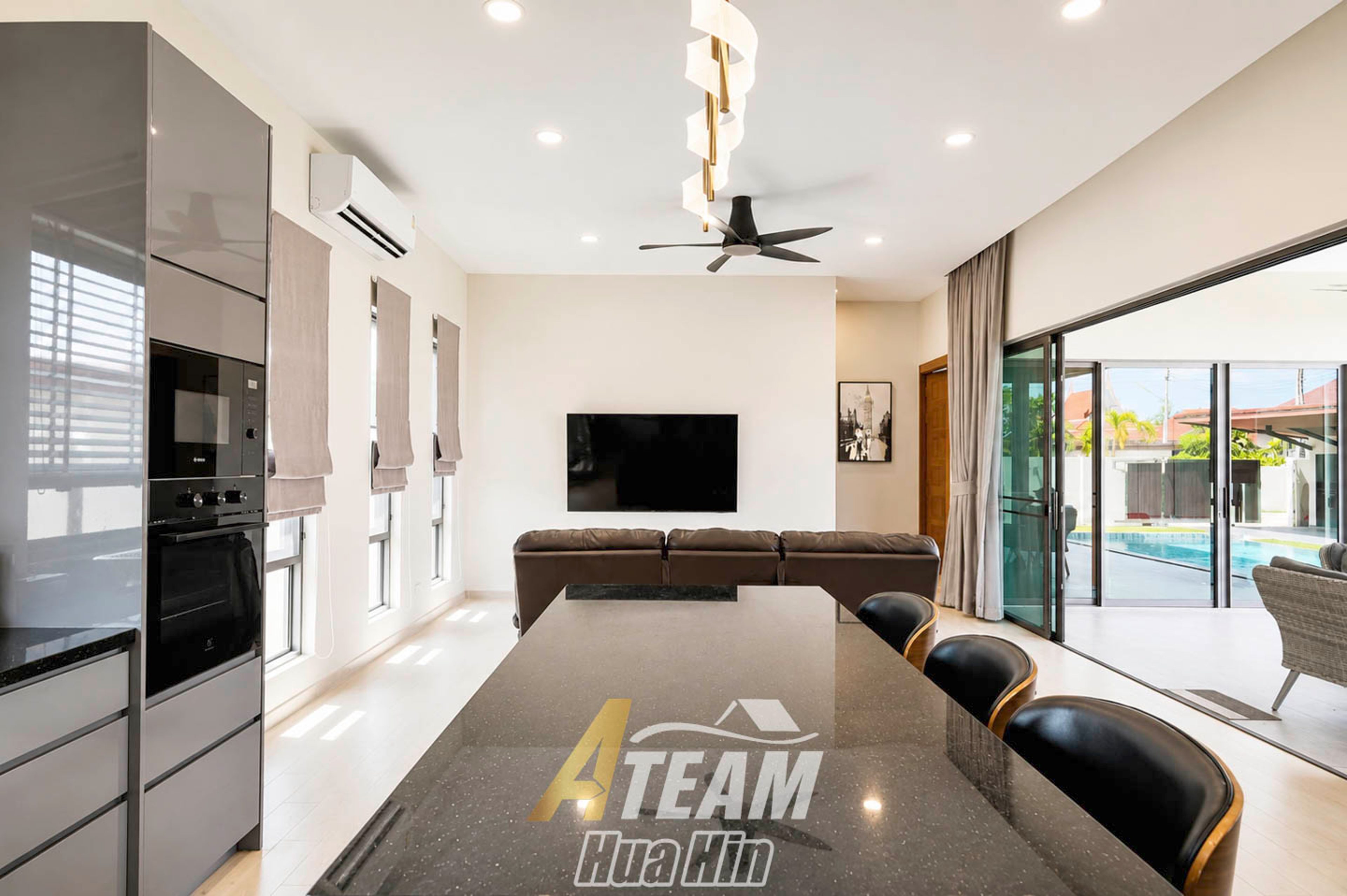 Luxury 3-Bedroom Pool Villa for Rent at Panorama Black Mountain, Hua Hin thumbnail 9