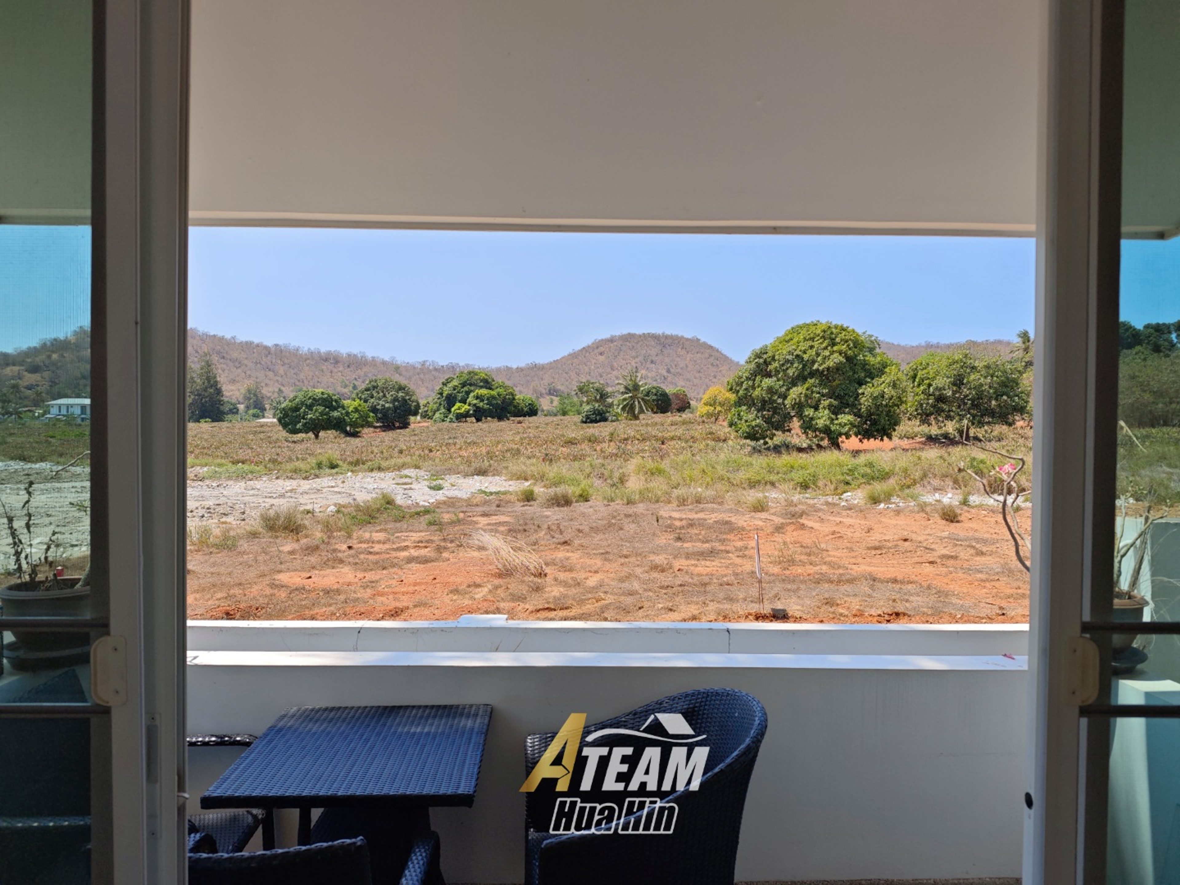 Pineapple Hills 2 beds, 1 bath with nice community and view. thumbnail 8