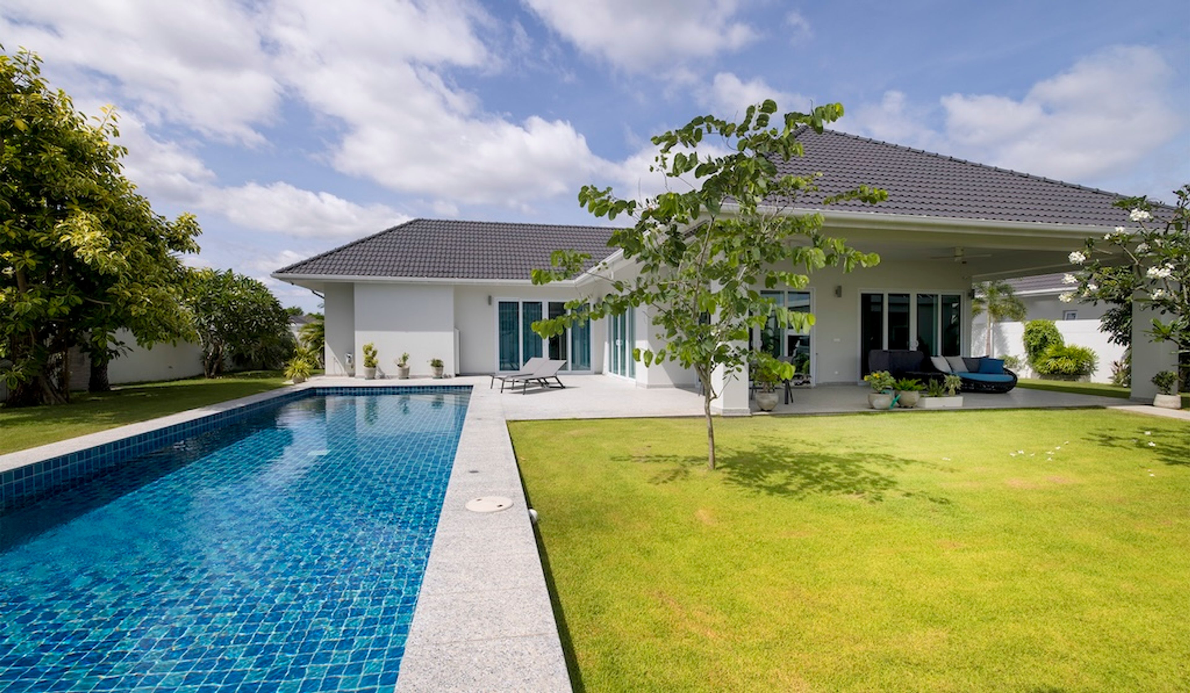 Modern Smart Home Pool Villa at Baan Phu Thara (Phase 2), Hua Hin thumbnail 2