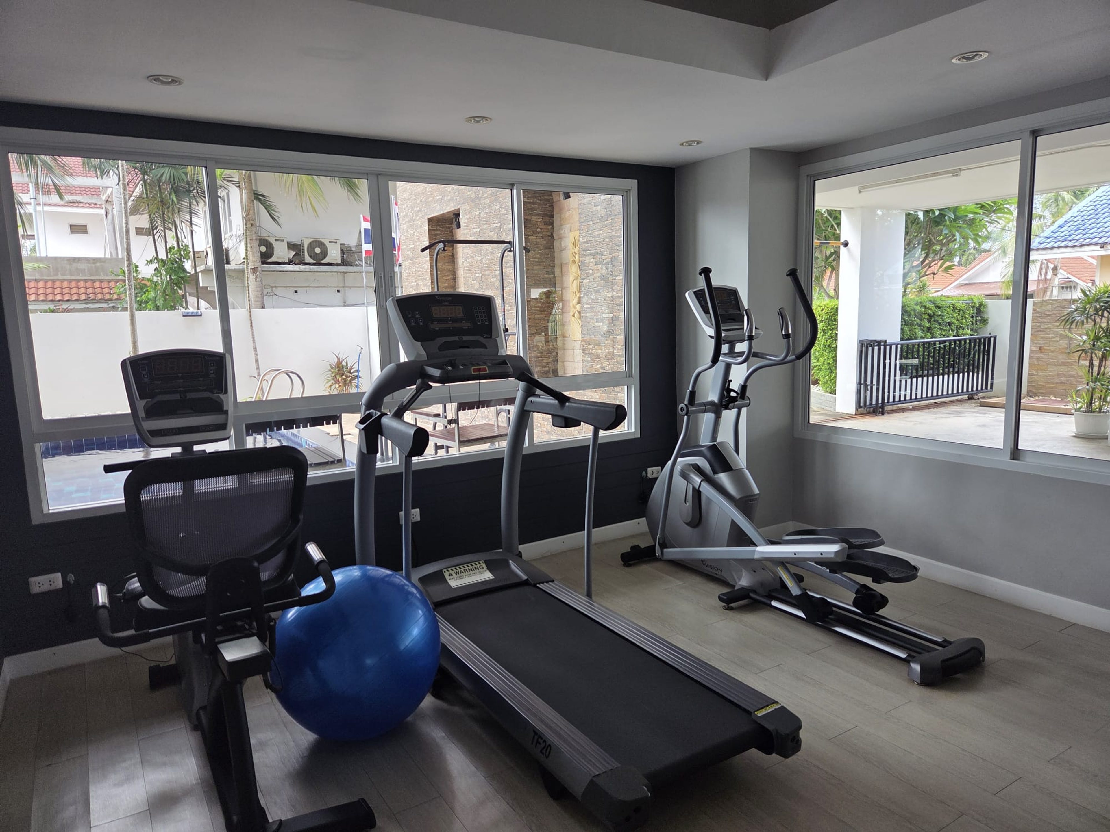 54 sqm condo on the beach in Ban-Saphan thumbnail 7