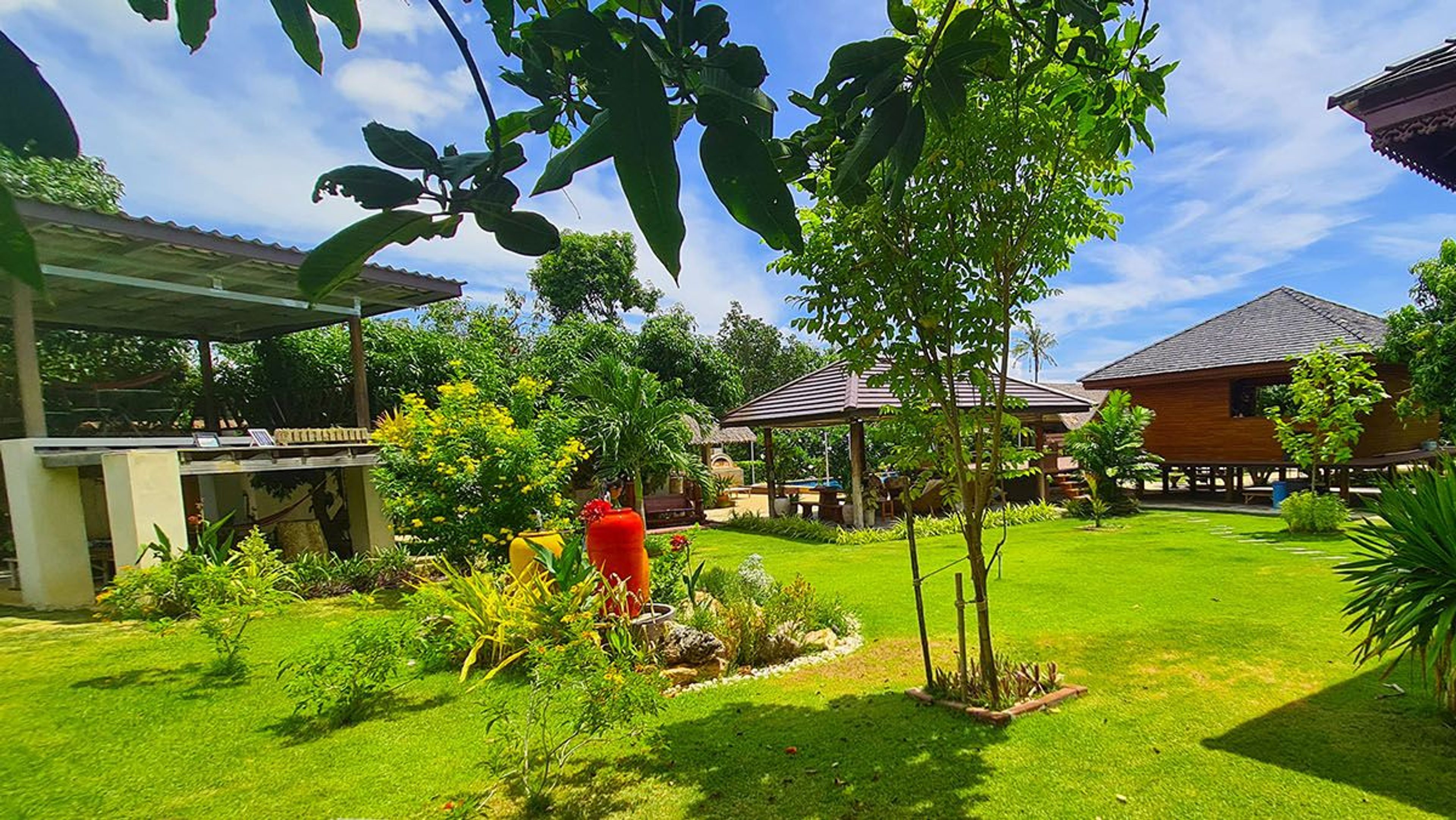Mango Hills one of a kind resort property in stunning scenic location thumbnail 16