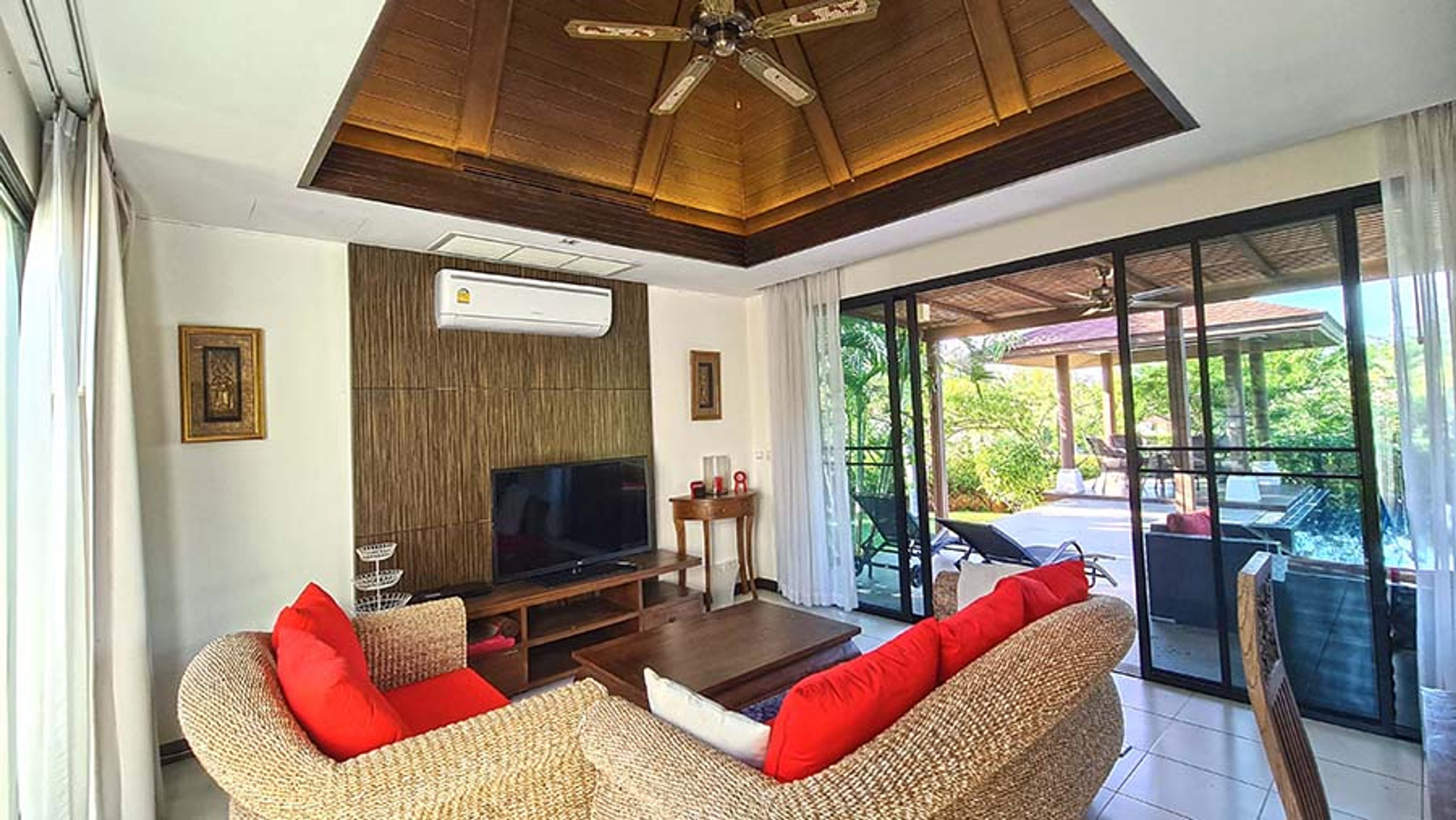Pool Villa Bali Style at Panorama Khao Tao for rent thumbnail 4