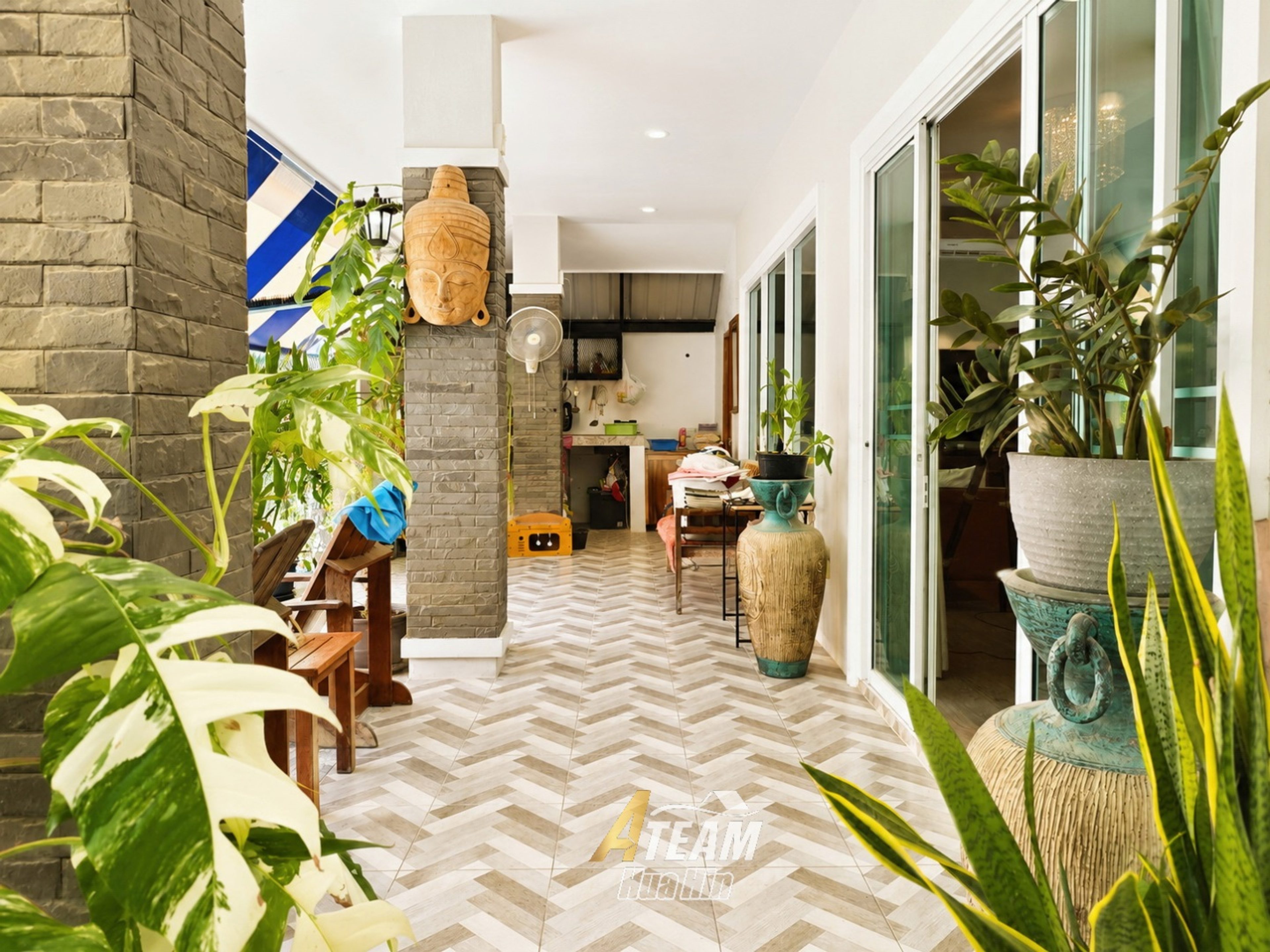 Private Pool Villa with Solar System on 452 sqm Land thumbnail 6