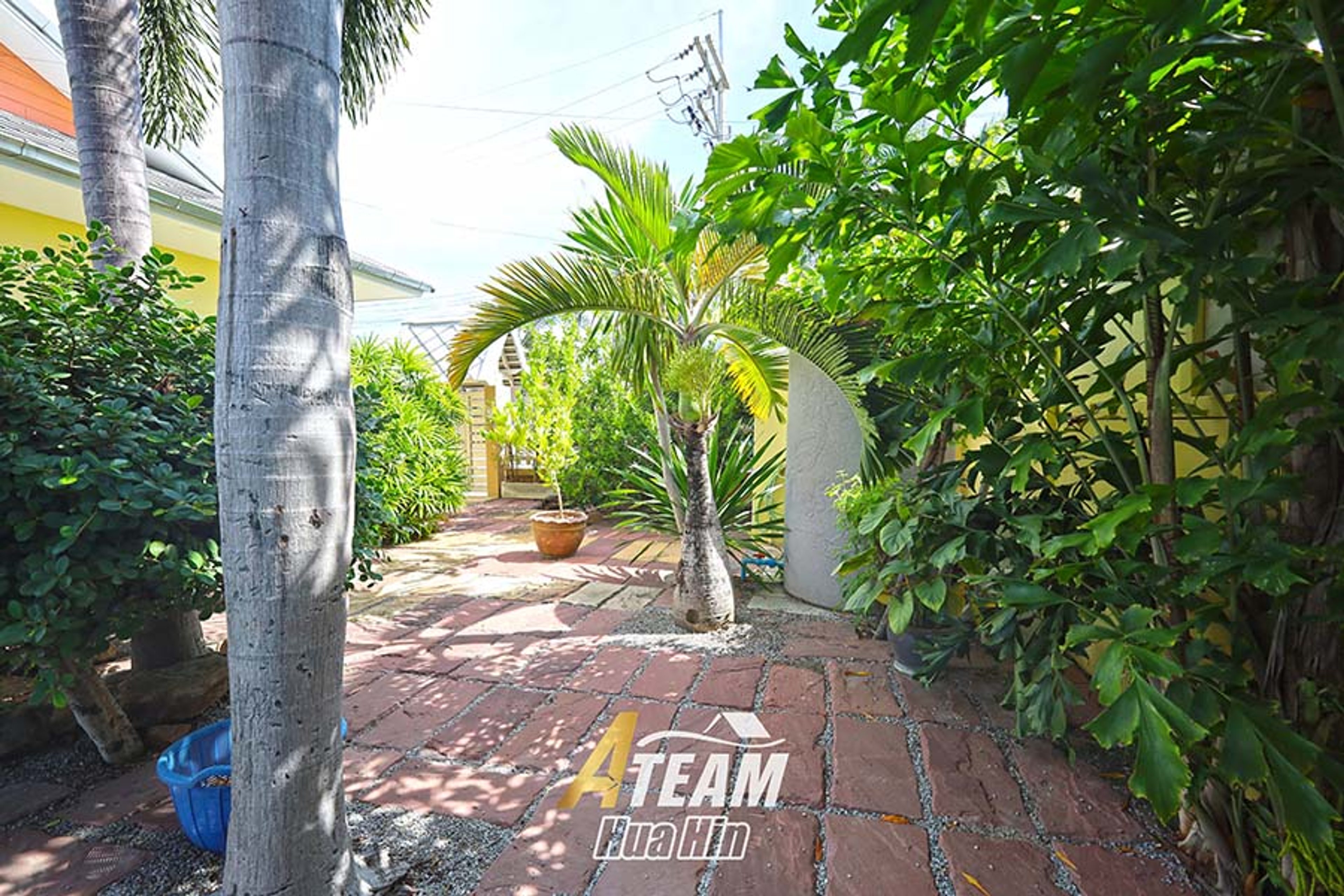 2-Bedroom Pool Villa by the Lake for sale thumbnail 17