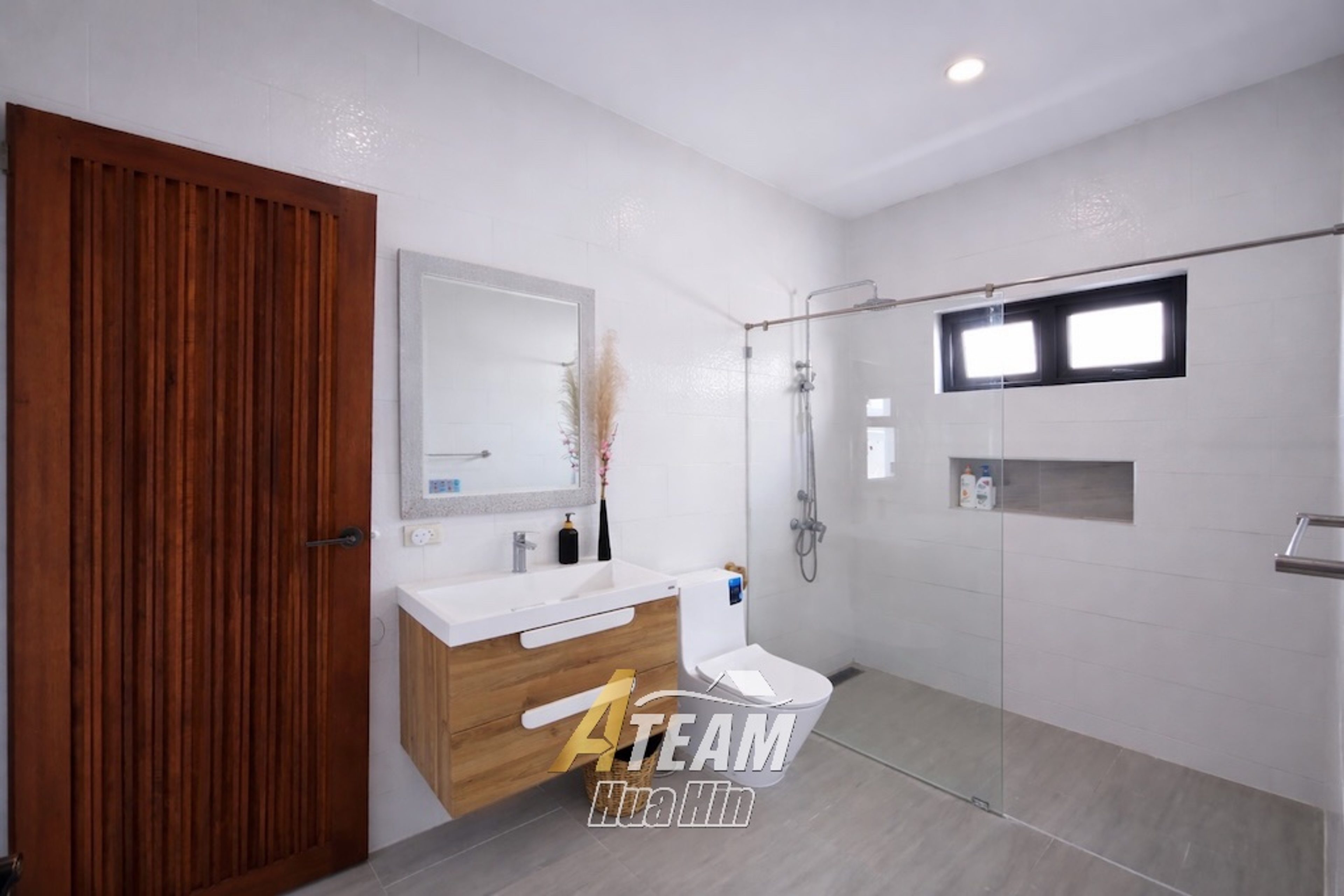 Spacious Standalone Pool Villa on a Corner Plot with Mountain Views thumbnail 17