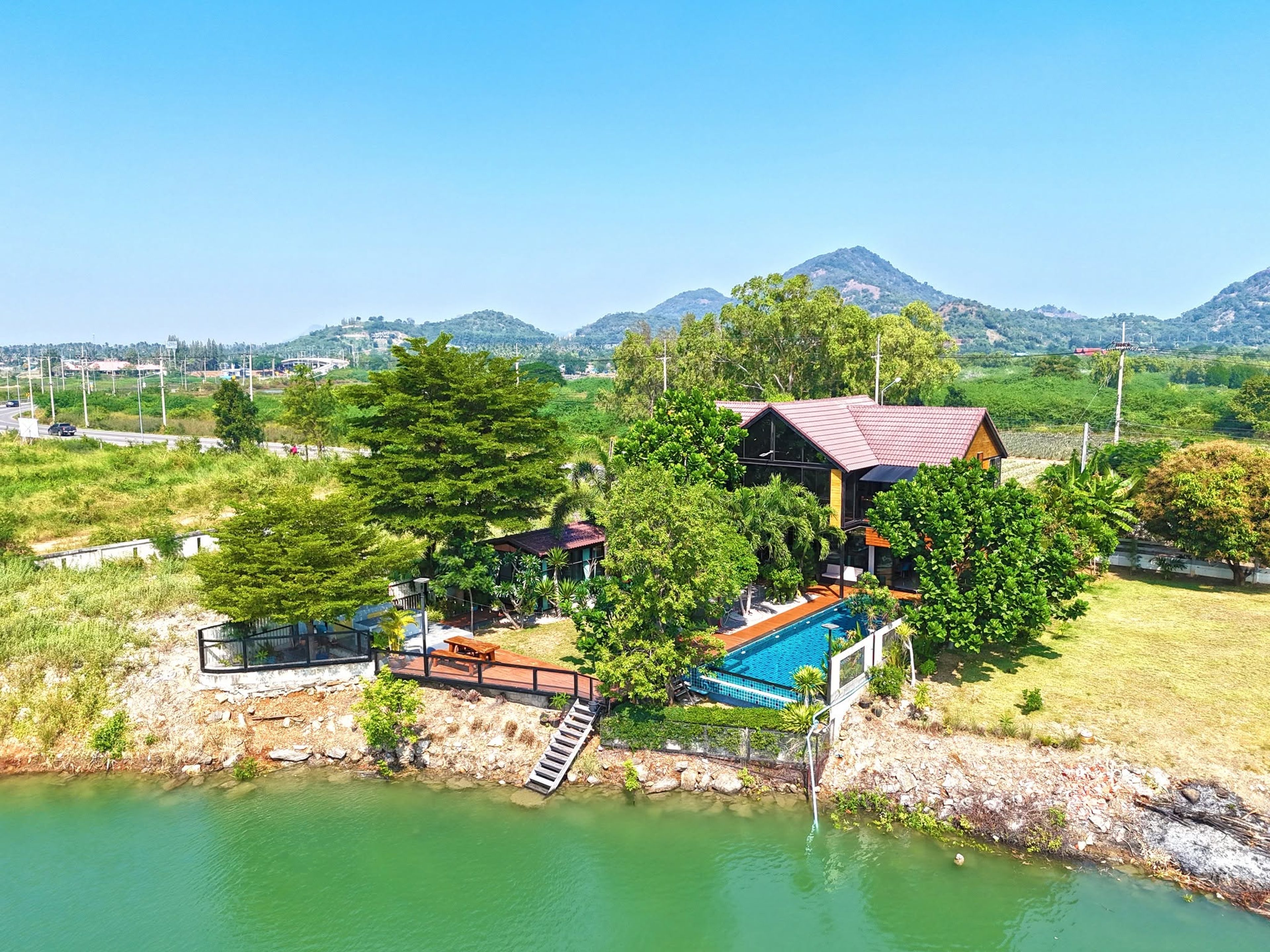 Unique 5-Bedroom Riverside Pool Villa in Pak Nam Pran