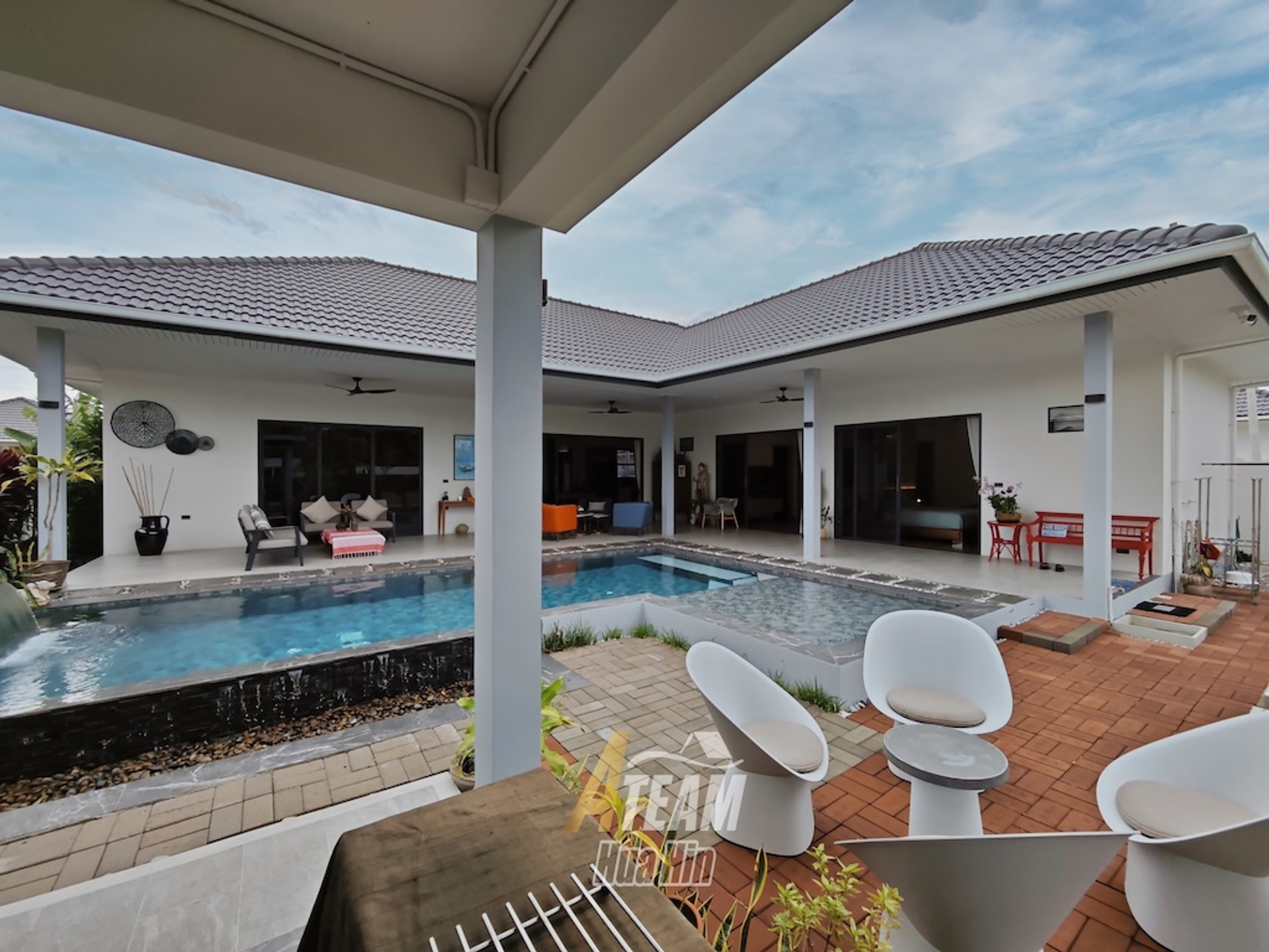 3 Bed 3 Bath Corner Plot Pool Villa in Nantra Village   thumbnail 38