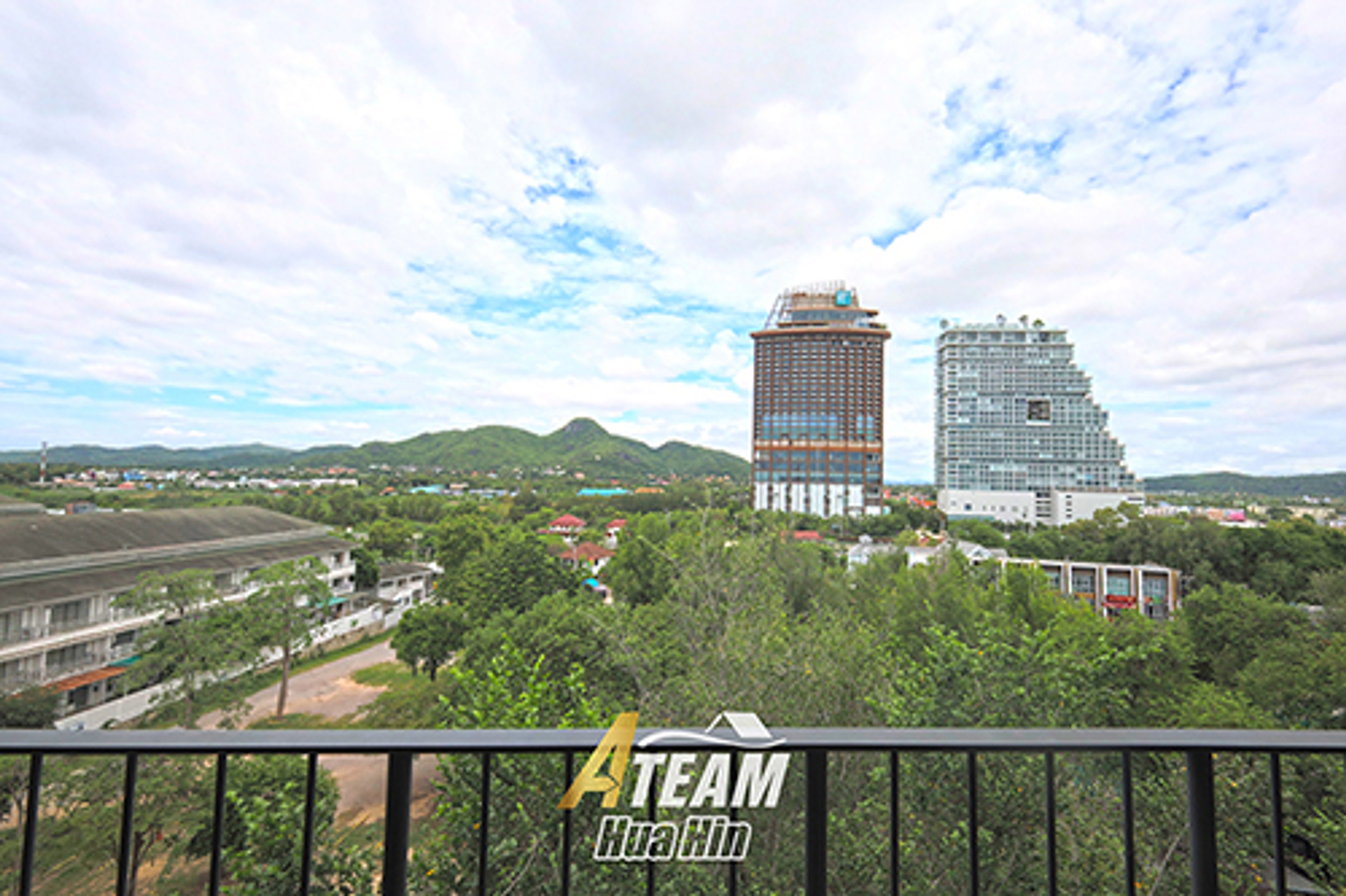 La Habana – Studio unit for sale with the Mountain thumbnail 16