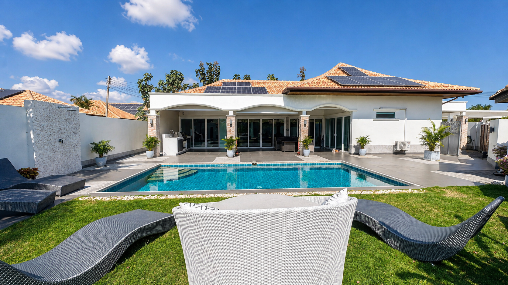 PREMIUM PRIVATE POOL VILLA FOR RENT | NEAR BLACK MOUNTAIN, HUA HIN