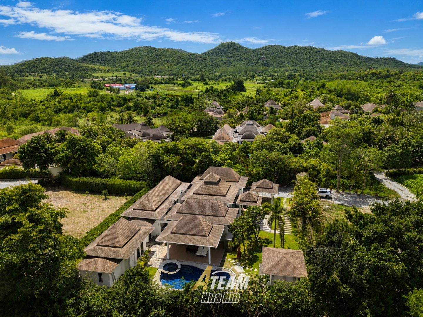 Spacious Private Pool Villa Near Black Mountain – Excellent Value in Hua Hin