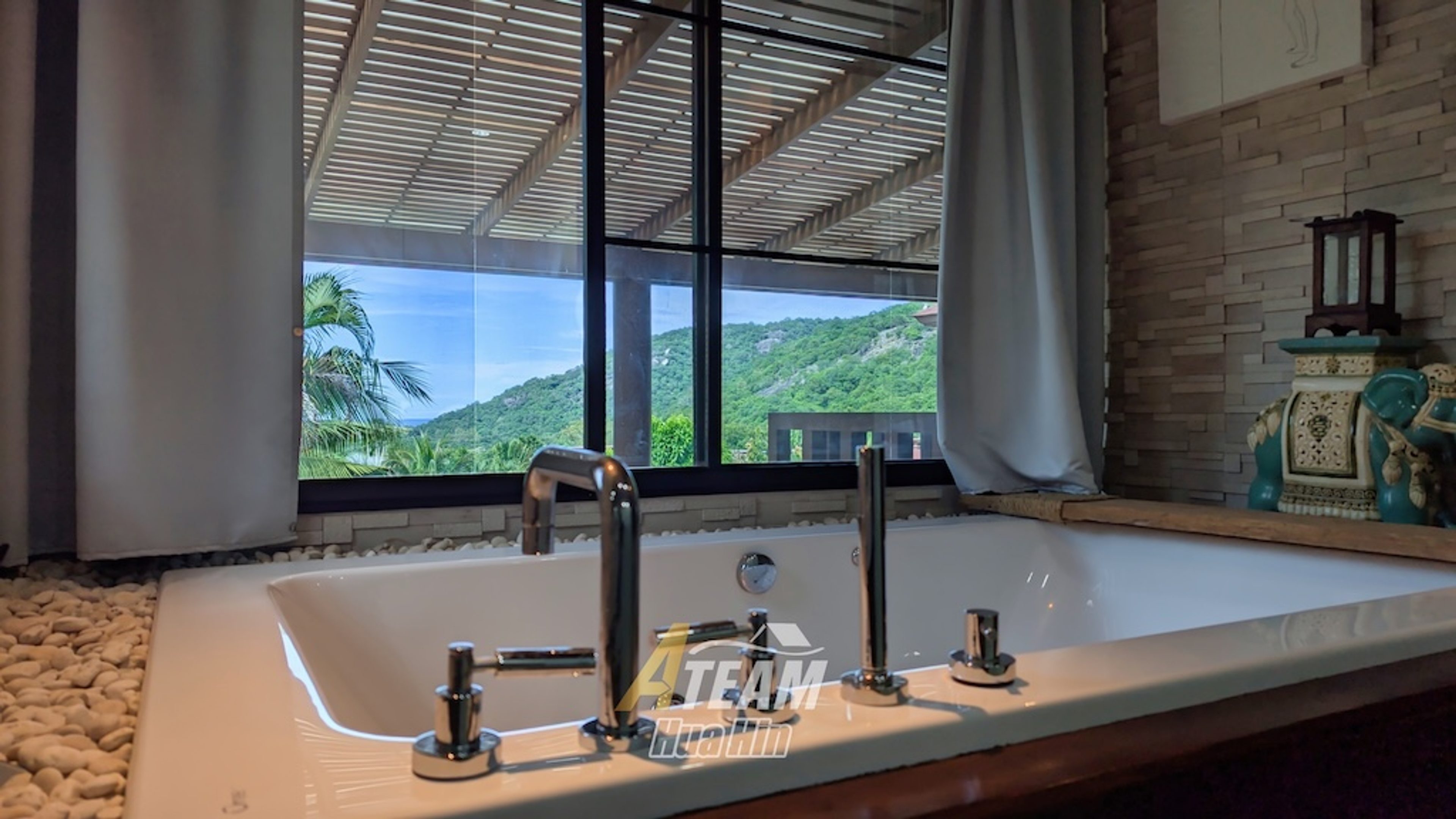 Panoramic Luxury Pool Villa at Panorama Khao Tao thumbnail 31