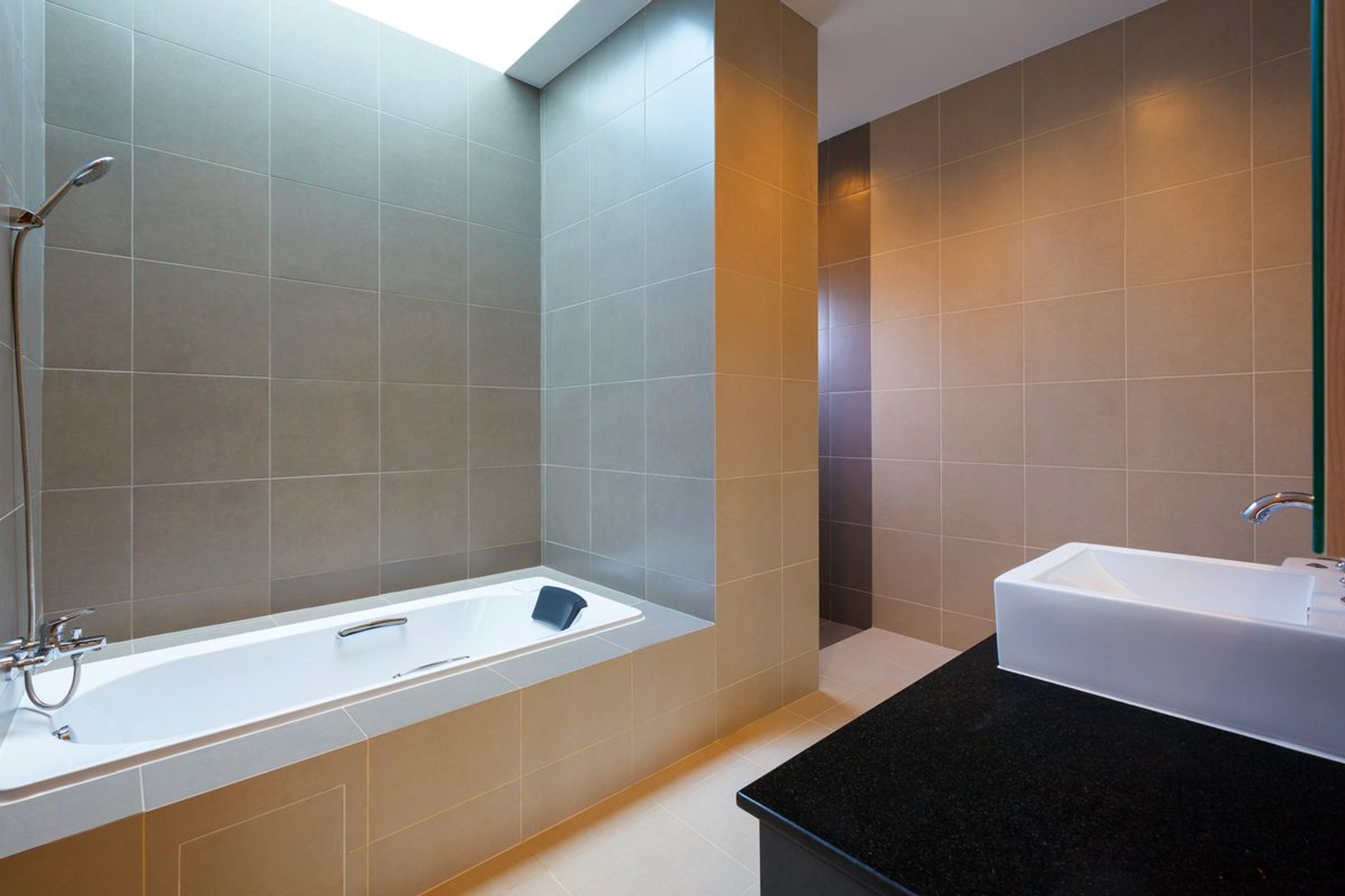 Beautiful 4 Bed 5 Bathroom Pool Villa at Sivana Gardens thumbnail 14