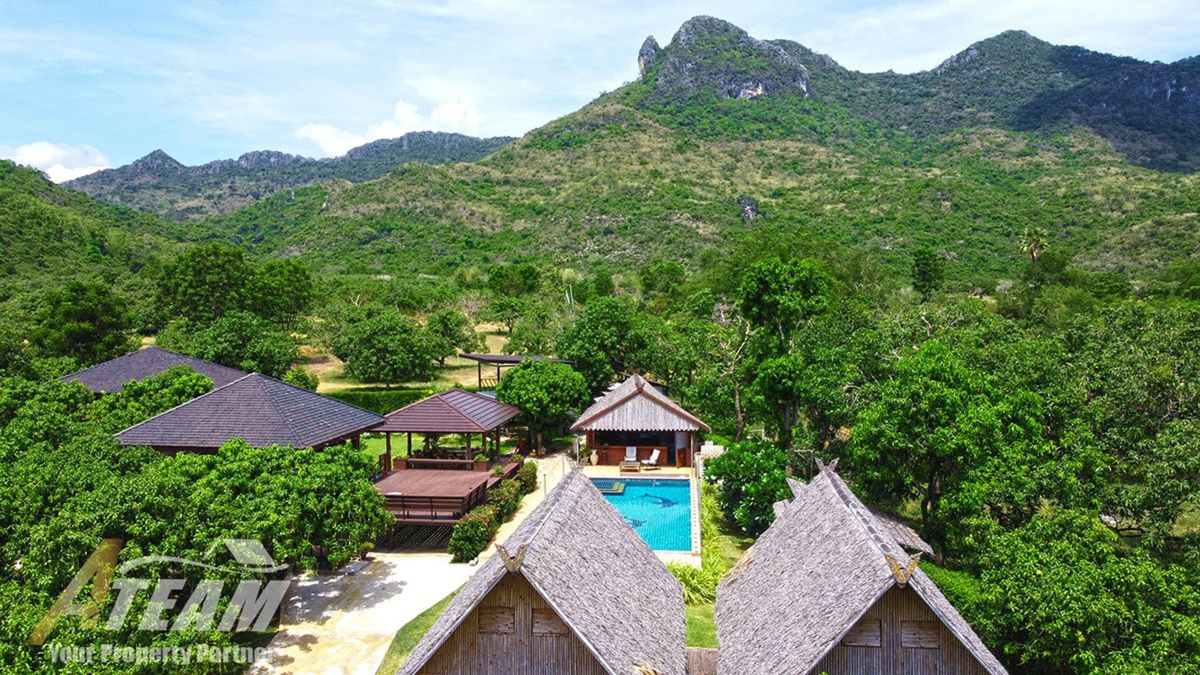 Price drop on this dream property with incredible mountain settings no