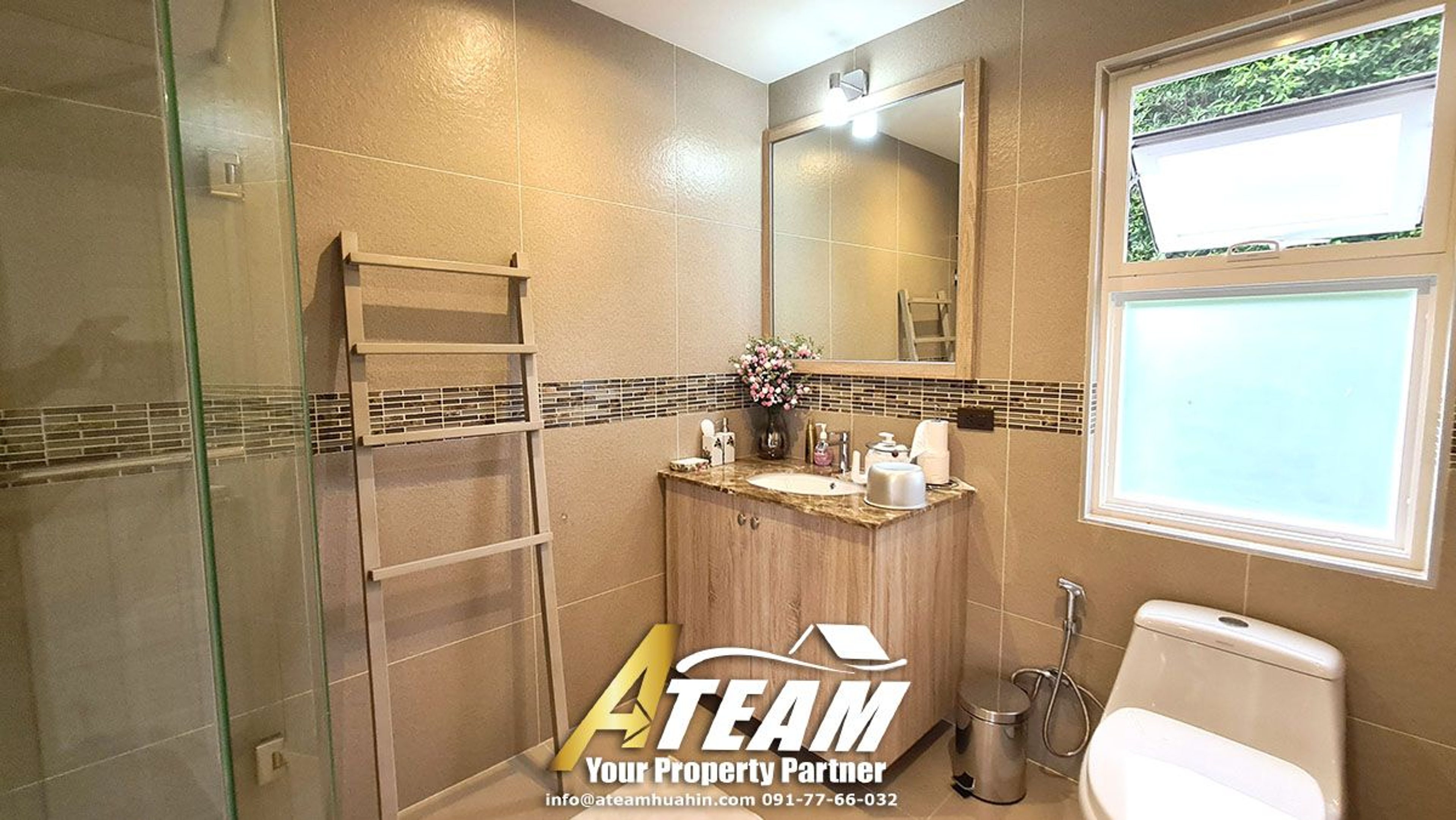 Pool villa with 4 bedrooms on Soi 112 thumbnail 12
