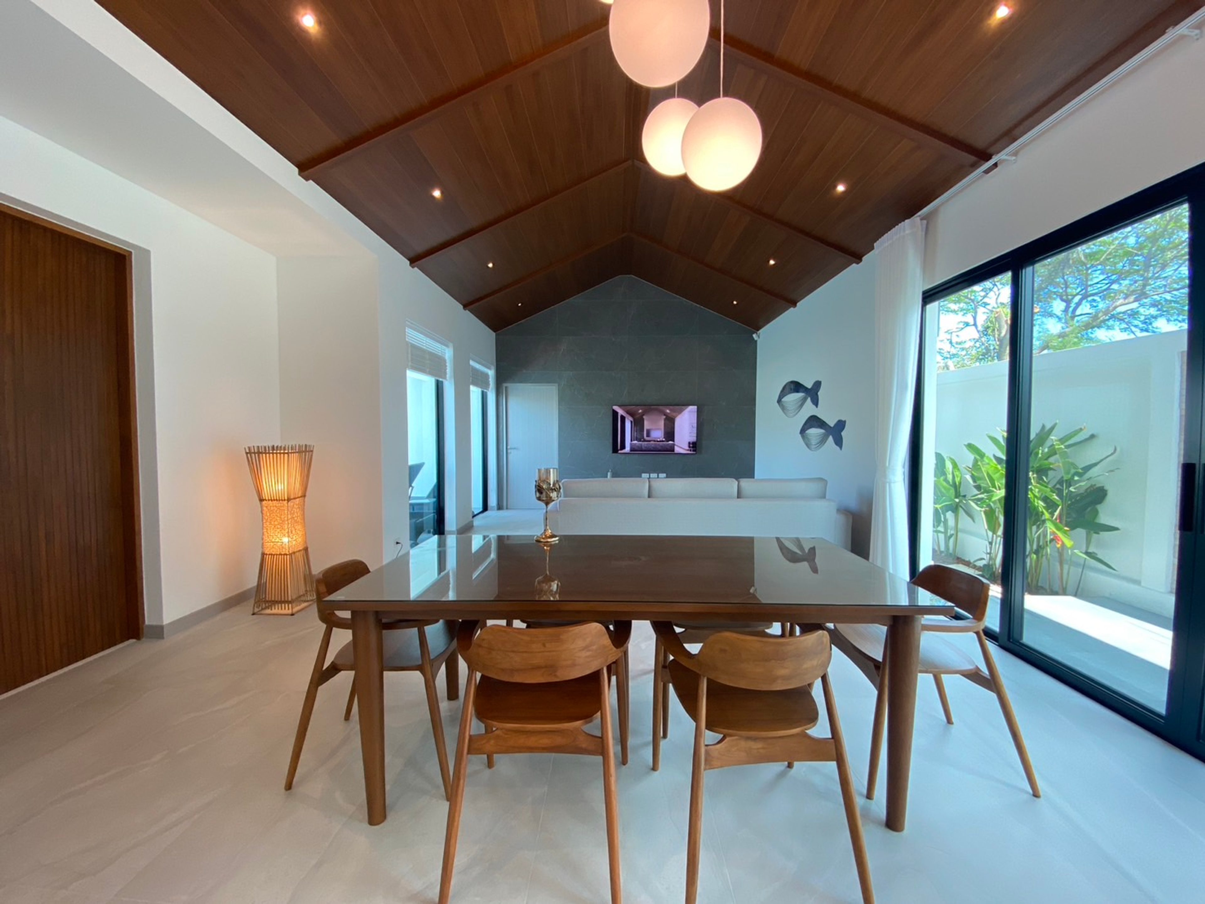 Modern 3-Bedroom Pool Villa Near Soi 102 & Pineapple Valley Golf Club thumbnail 17