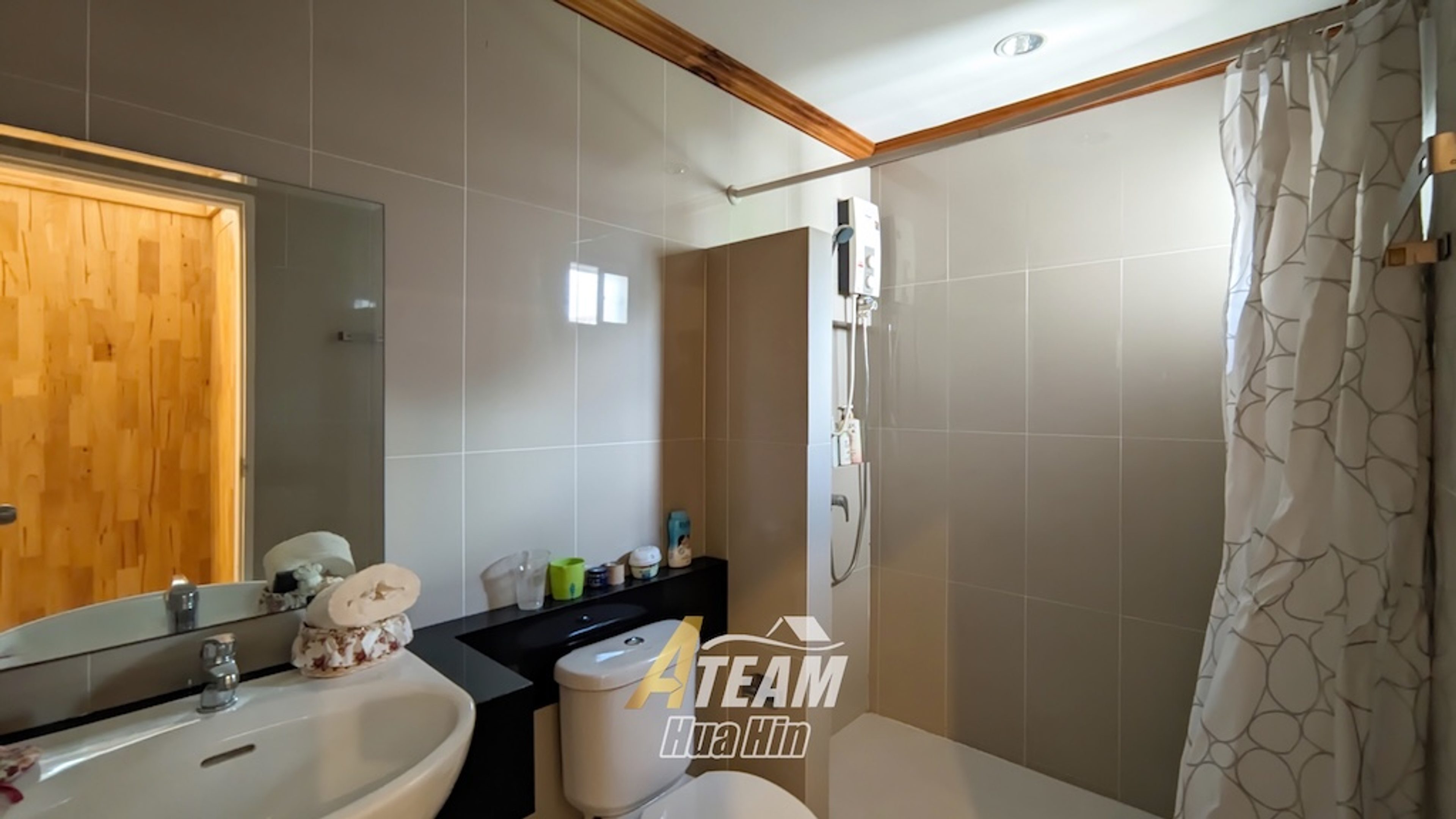 LA VALLEE VINTAGE – 3 Bedroom House for Sale thumbnail 11