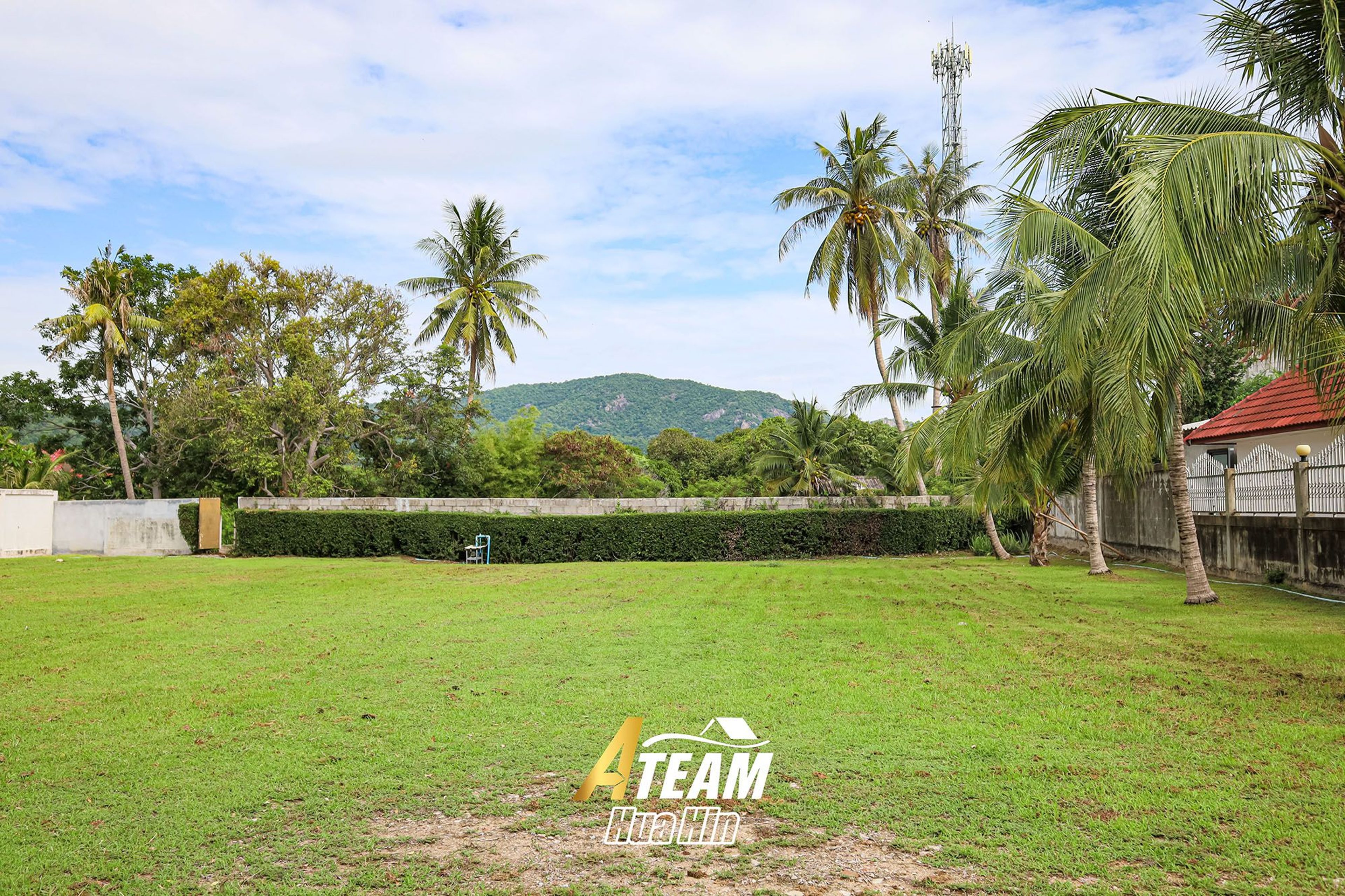 Land for Sale in Hua Hin Soi 6 – Mountain Views thumbnail 2