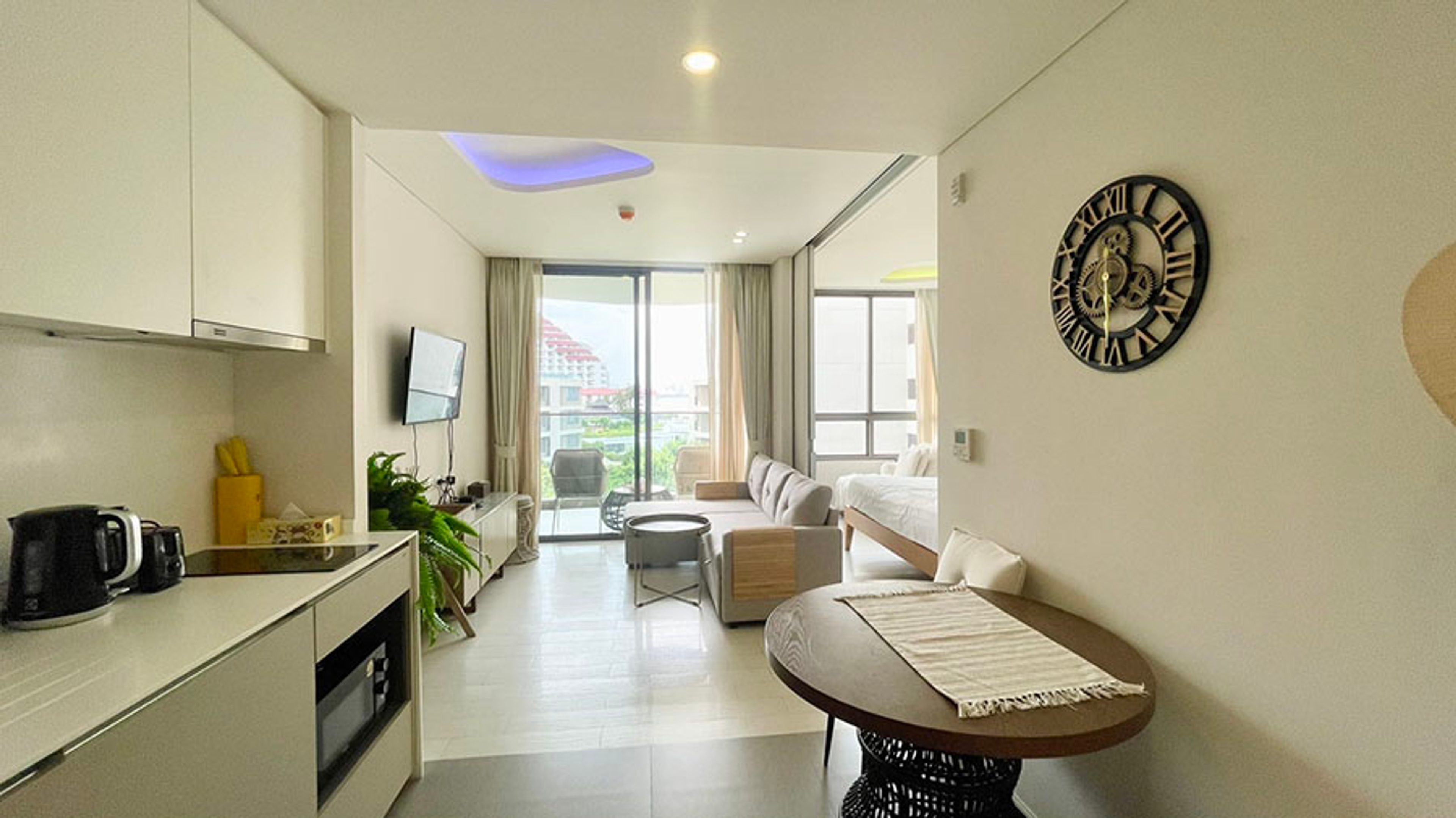 1 Bedroom beachfront condo for rent at Veranda Hua Hin thumbnail 6