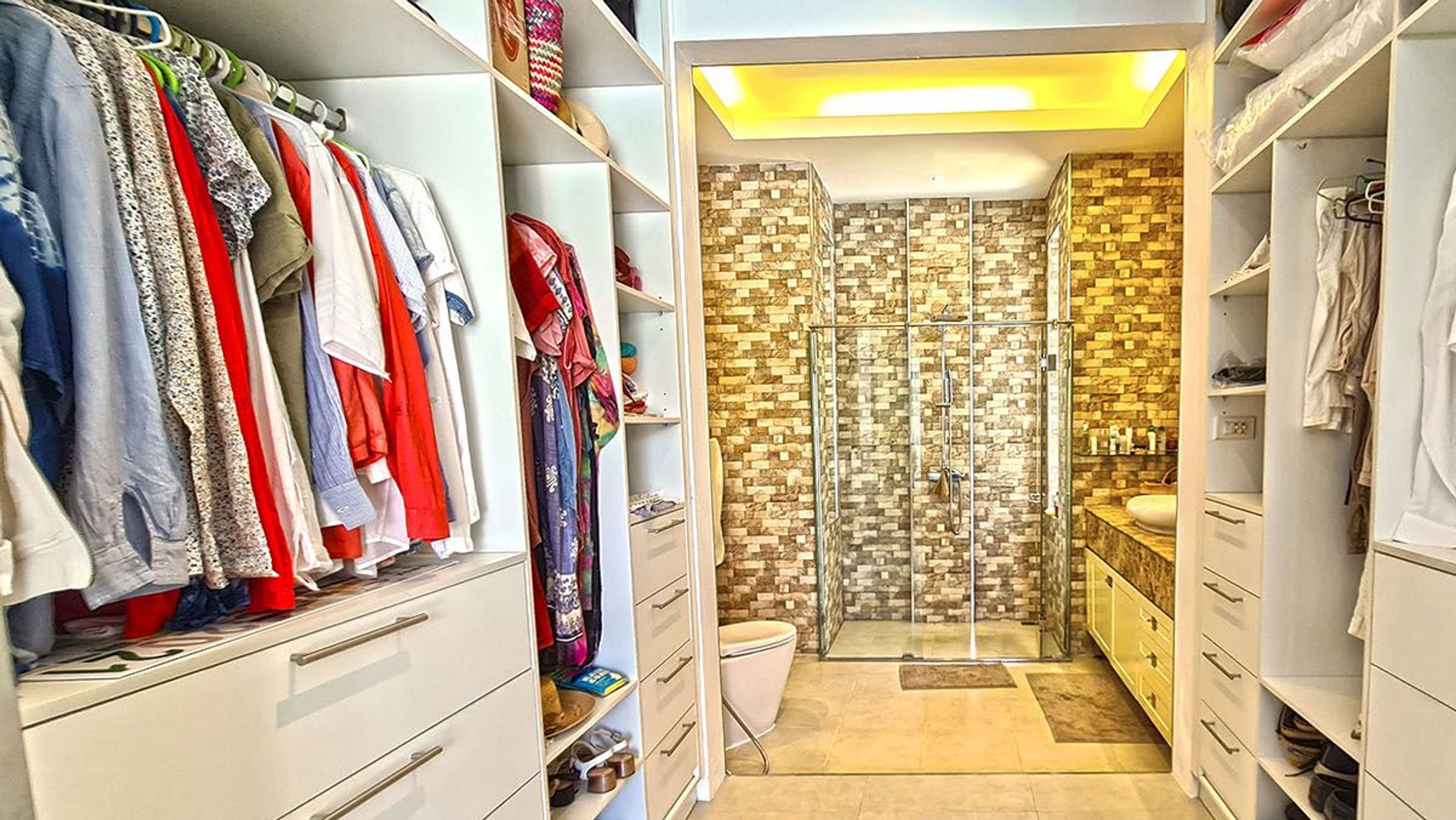 175 sqm Pool Villa in Red Mountain Waterside thumbnail 4