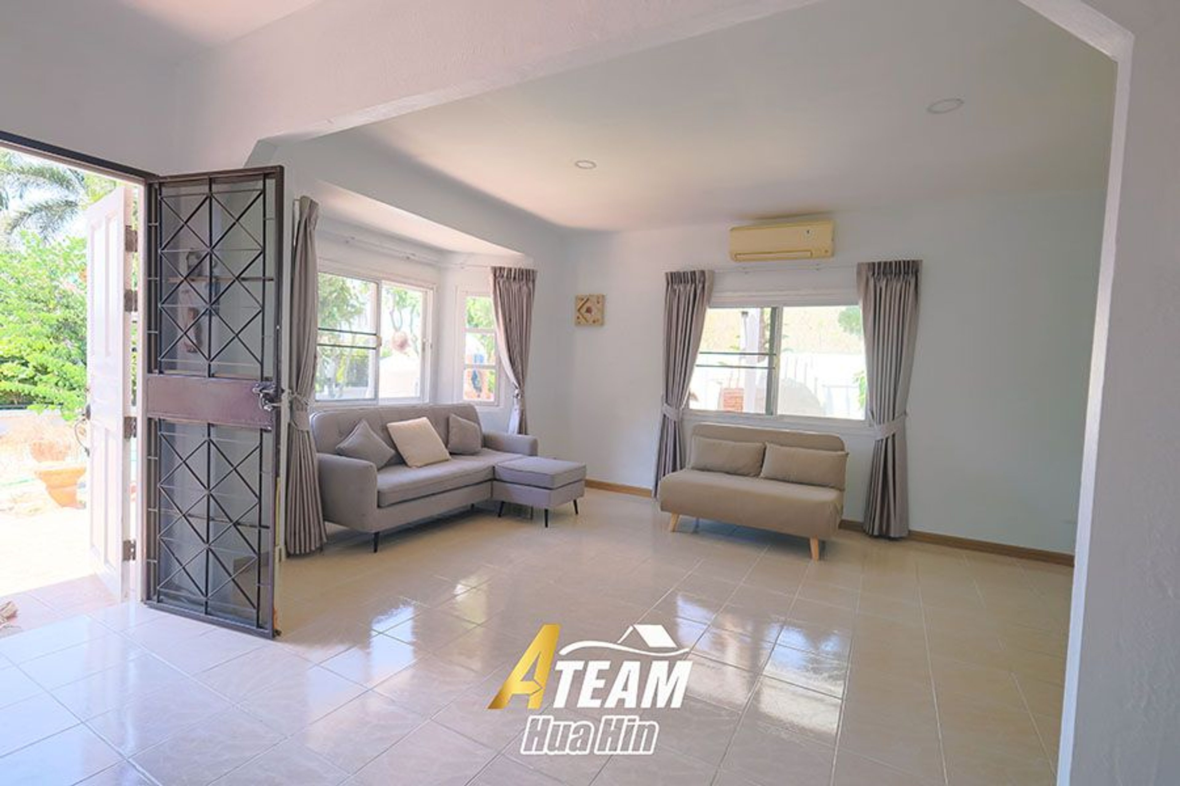 Thai-Style 3-Bedroom House in Peaceful Wang Pong thumbnail 7