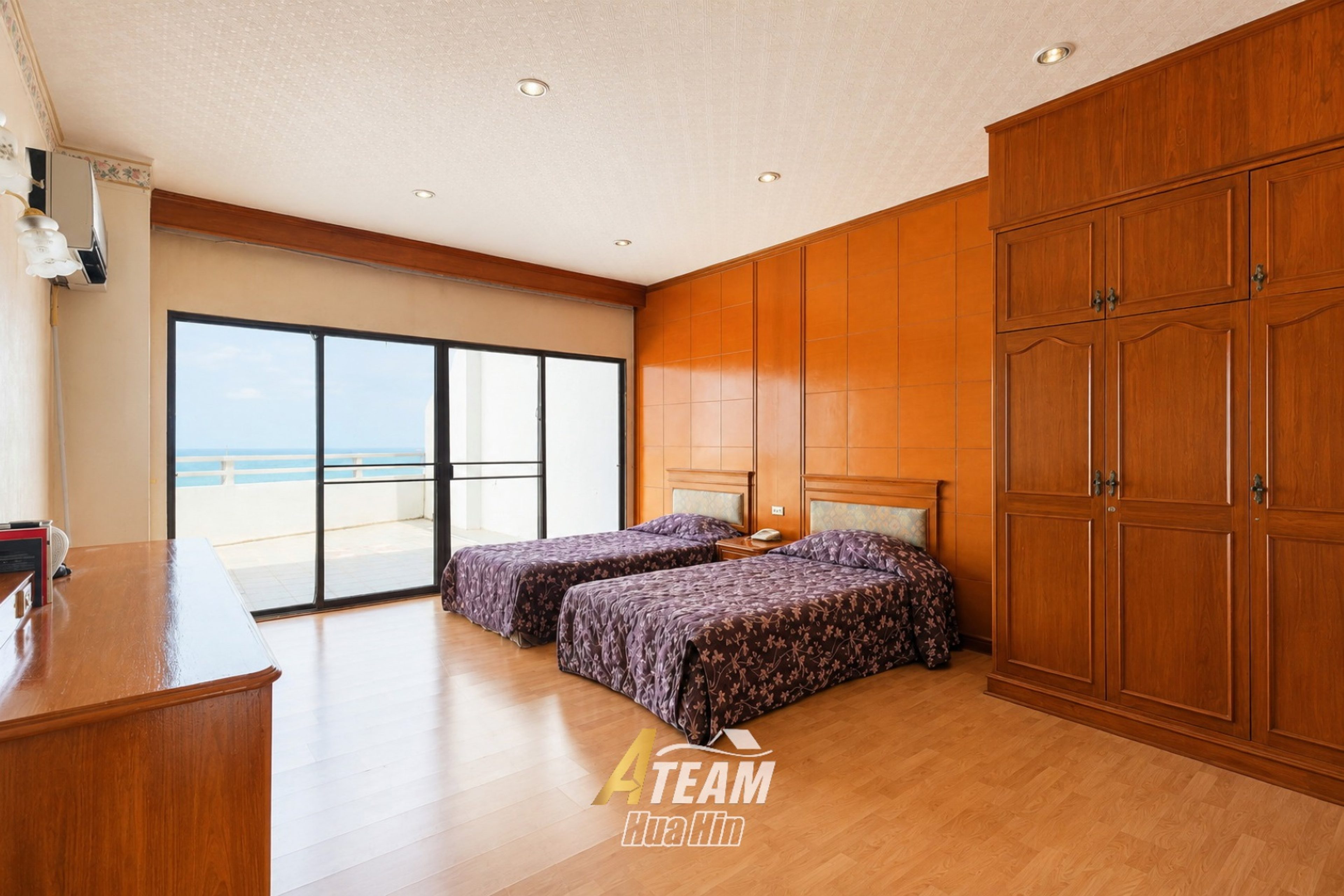 Penthouse 4-Bedroom for Sale at Cha-Am Grand Condotel thumbnail 5