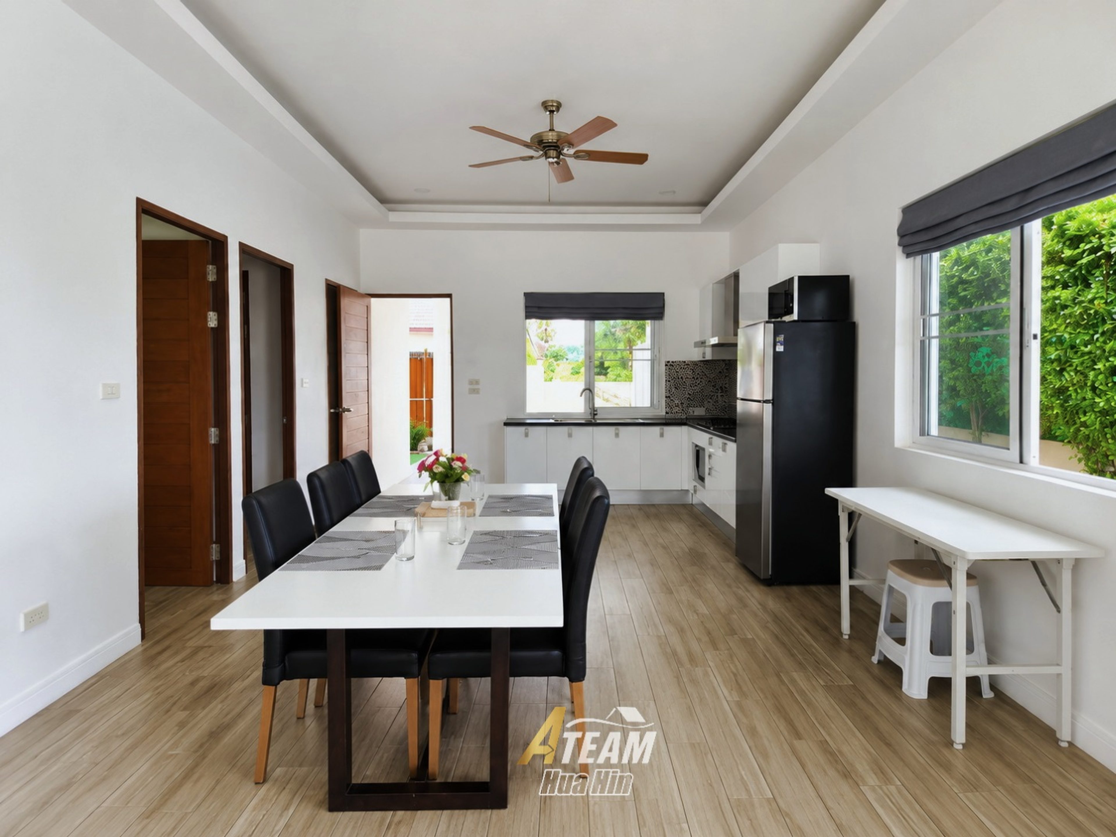 Stylish 2-Bedroom Pool Villa with Pineapple Field Views – Wang Pong, Pranburi thumbnail 18