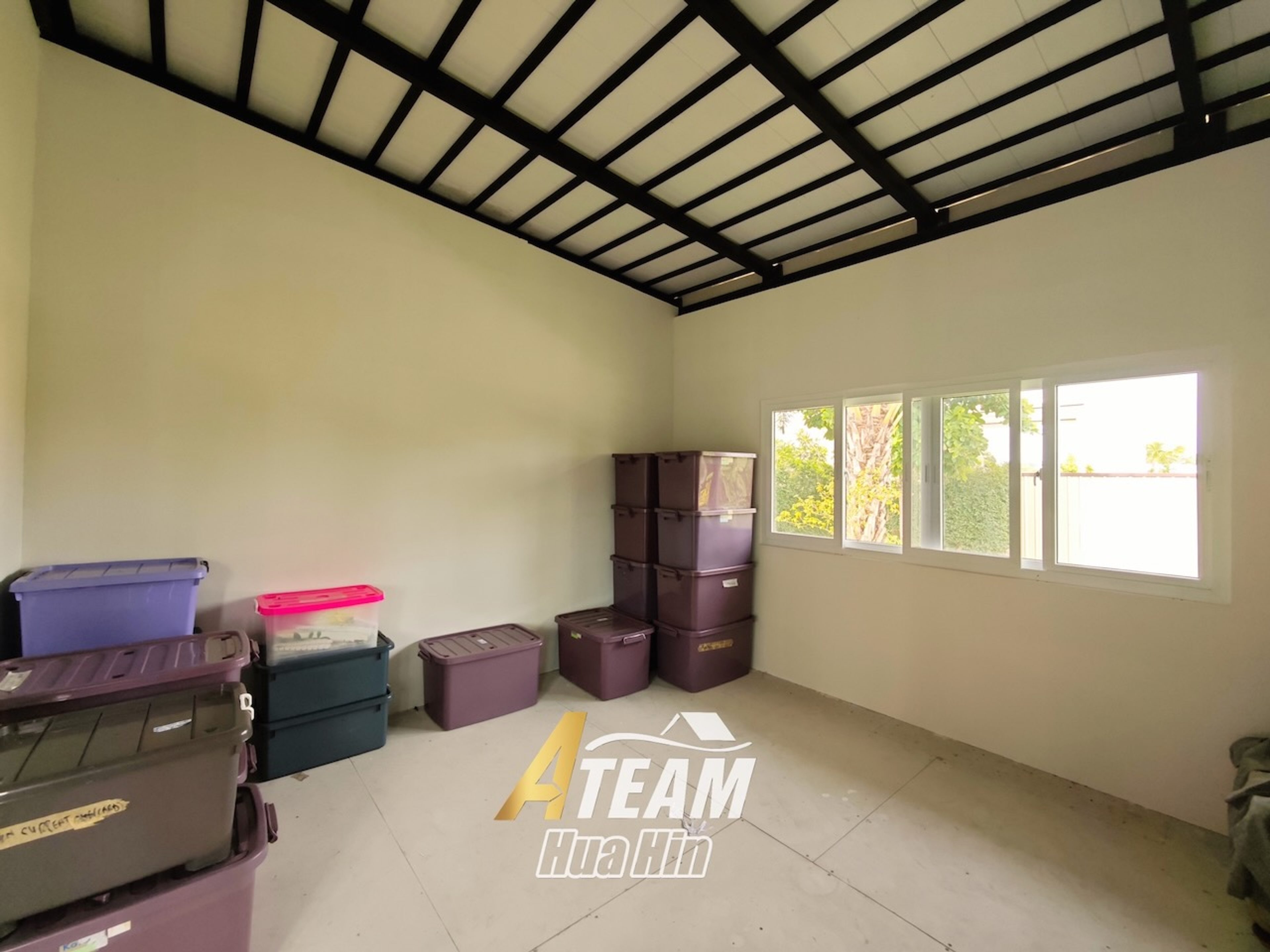 Spacious 1-Rai Estate with Two Houses in Hin Lek Fai thumbnail 35